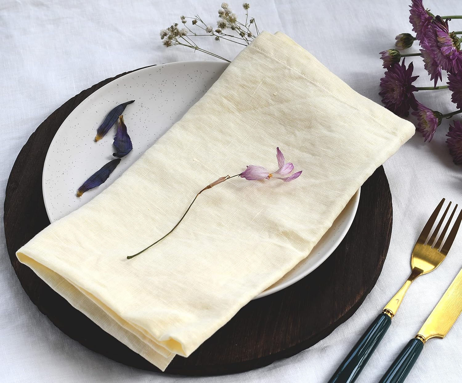 Linen Napkins Set of 8– 100% Pure Linen Cloth Napkins for Party and Holiday, Light Yellow Linen Napkins, 20x20 Inch, Great Gift, Machine Washable, Washed, Soft, Luxury