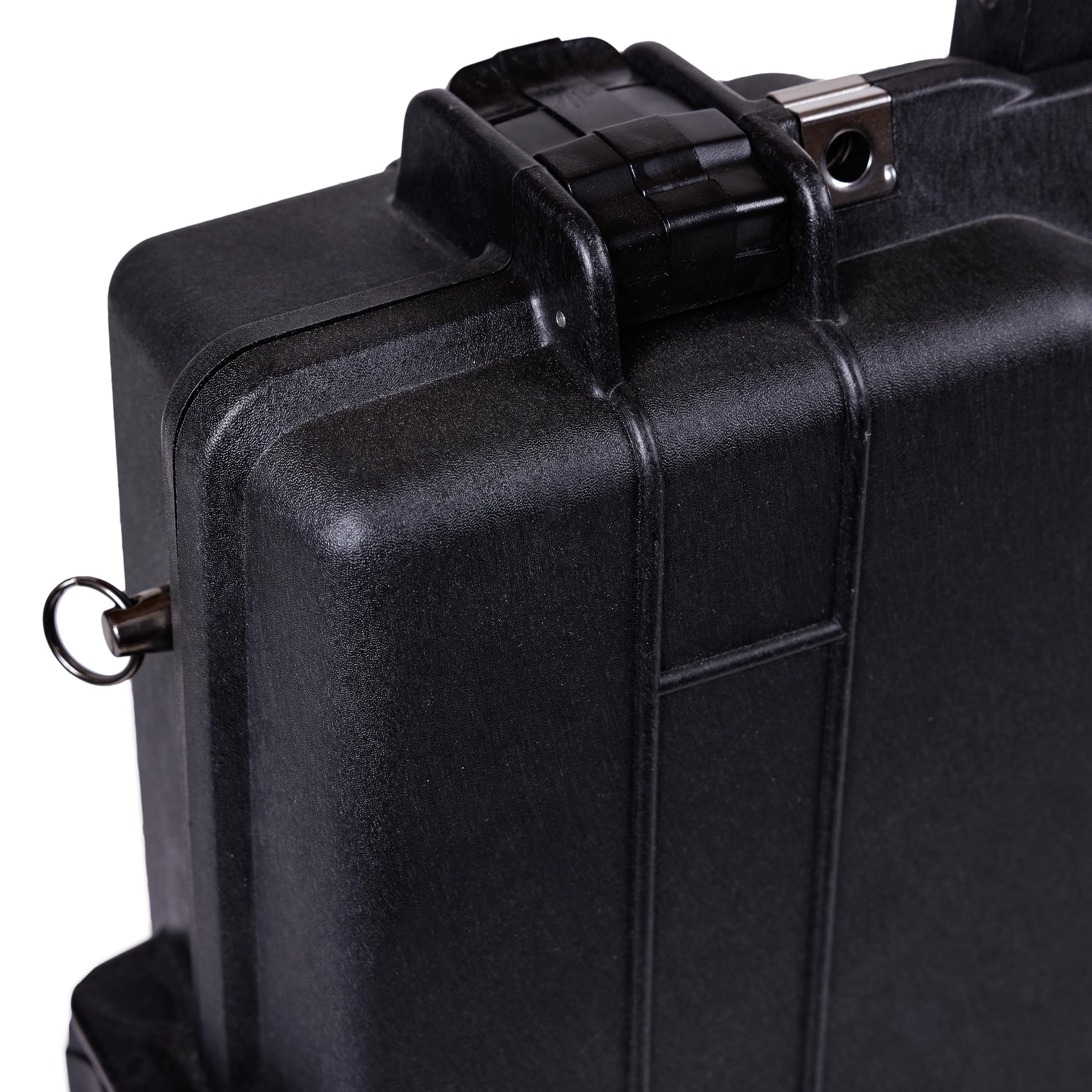 PELI 1495 Odporna na wstrząsy skrzynia na laptop, wodoszczelna i pyłoszczelna (IP67), pojemność 15 l, wyprodukowana w USA, dopasowywana wkładka piankowa, czarna
