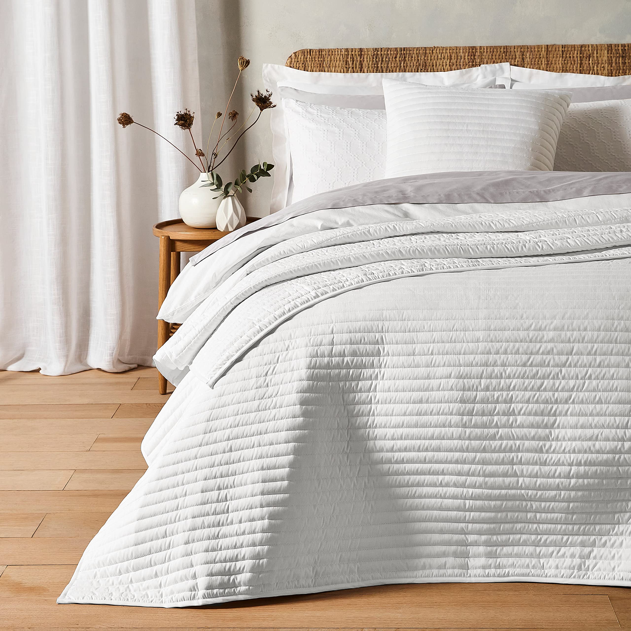 Bianca  Quilted Linear Bedspread - White - 220x230 cm