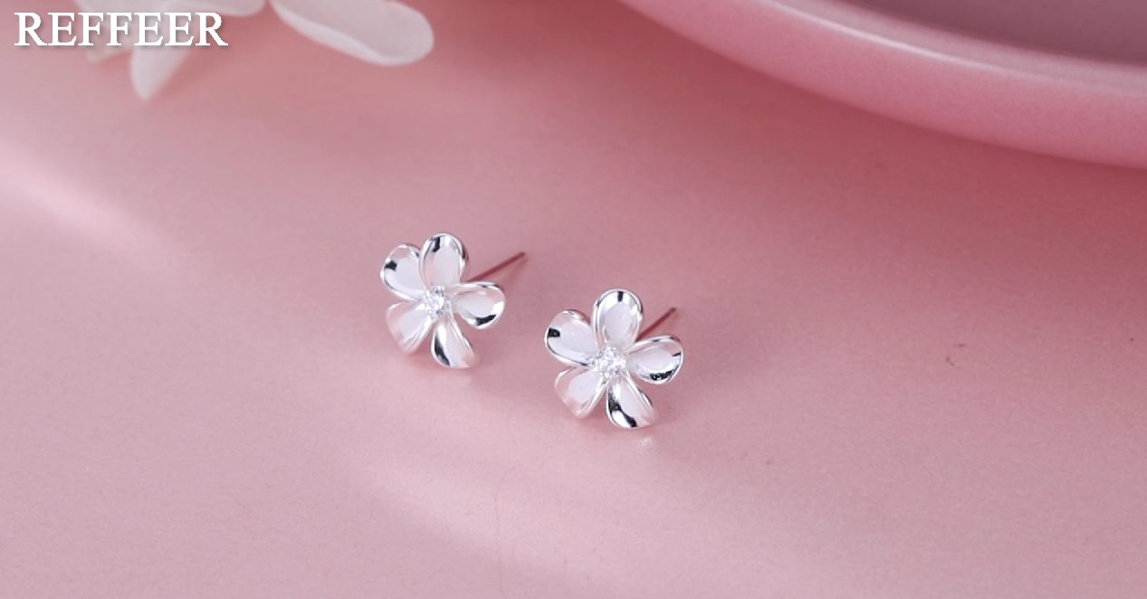 Reffeer 925 Sterling Silber Gänseblümchen Ohrringe – 5 Mm Blume, 11 Mm Stecker, Hypoallergen, In Geschenkbox