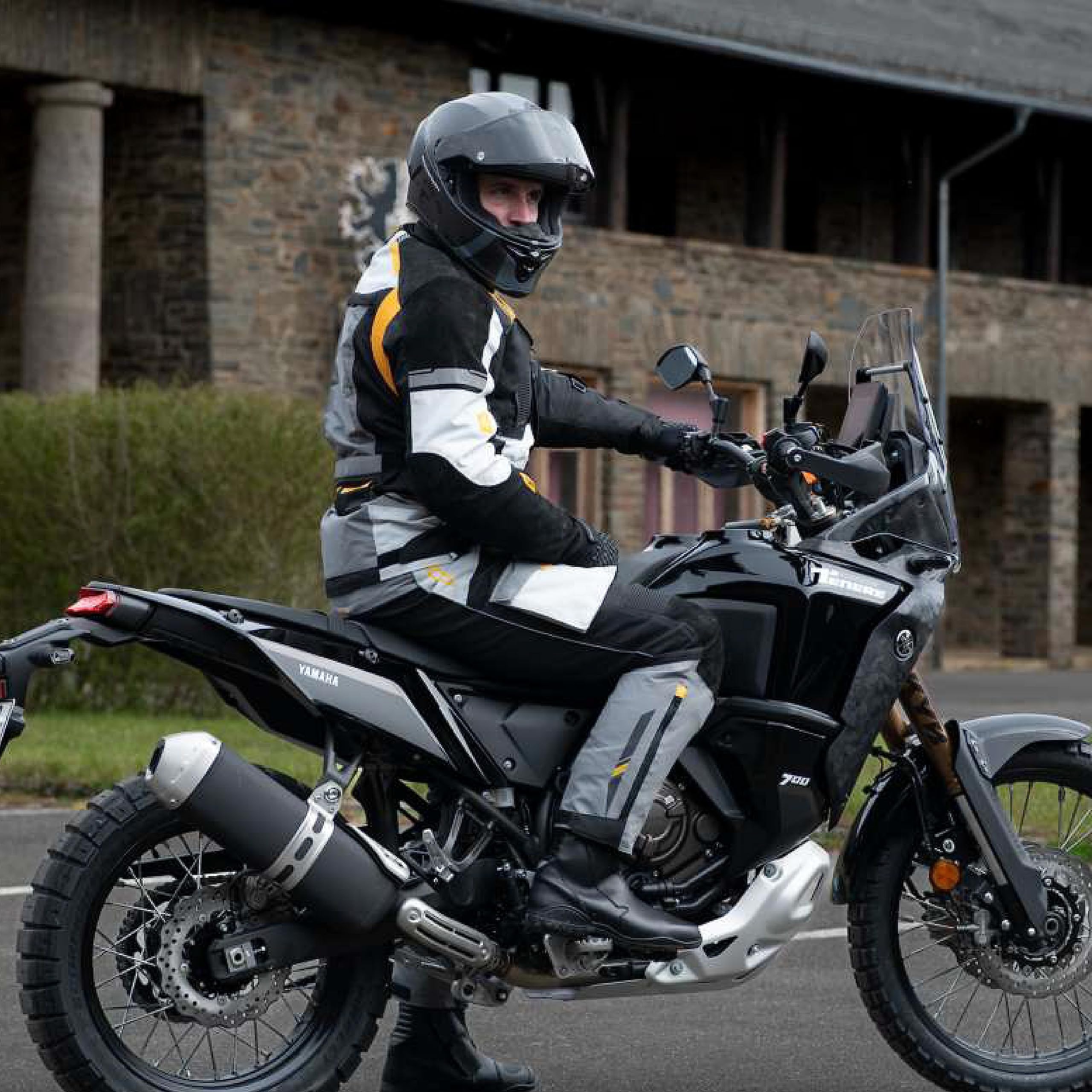 TransAlpin HighPro 2in1 - Motorradhose Herren mit Protektoren (herausnehmbar) - CE AA Sympatex wasserdicht - All Season Motorrad Hose Herren - Stylish & Sicher