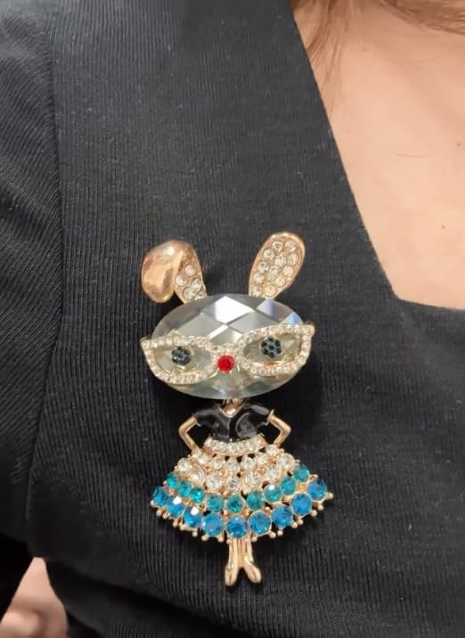 Bunny Badges Rhinestone Moving Rabbit Brooch Pin For Women Girls Fashion Crystal Enamel Love Heart Back Bunny Animal Pet Brooches Lapel Pins Dainty Cute Easter Valentine Honors Day Jewelry Gift Souvenir (Blue