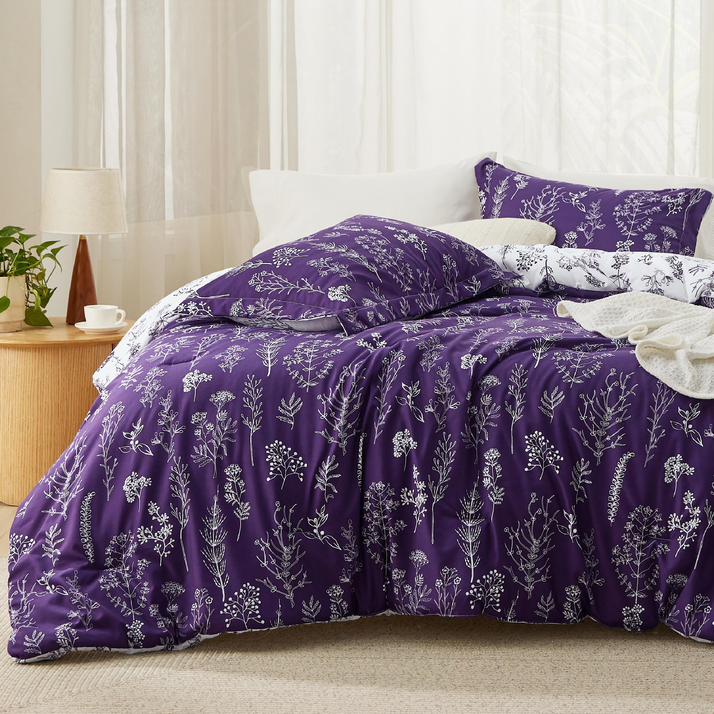 Bedsure Queen Comforter Set - Dark Purple Comforter, Cute Floral Bedding Comforter Sets, Gifts for Woman, 3 Pieces, 1 Soft Reversible Botanical Flowers Comforter and 2 Pillow Shams