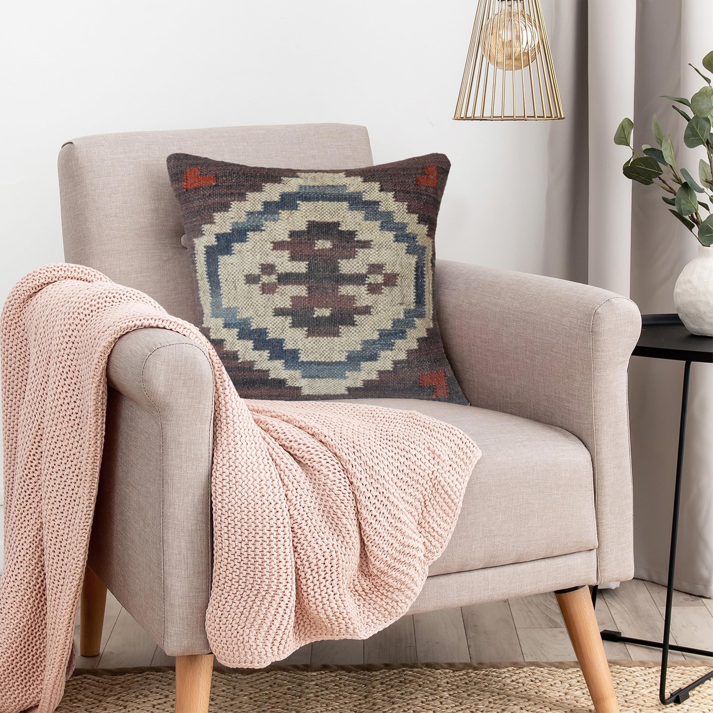 Housse de coussin en jute bohème et laine tissée main pour déco rustique