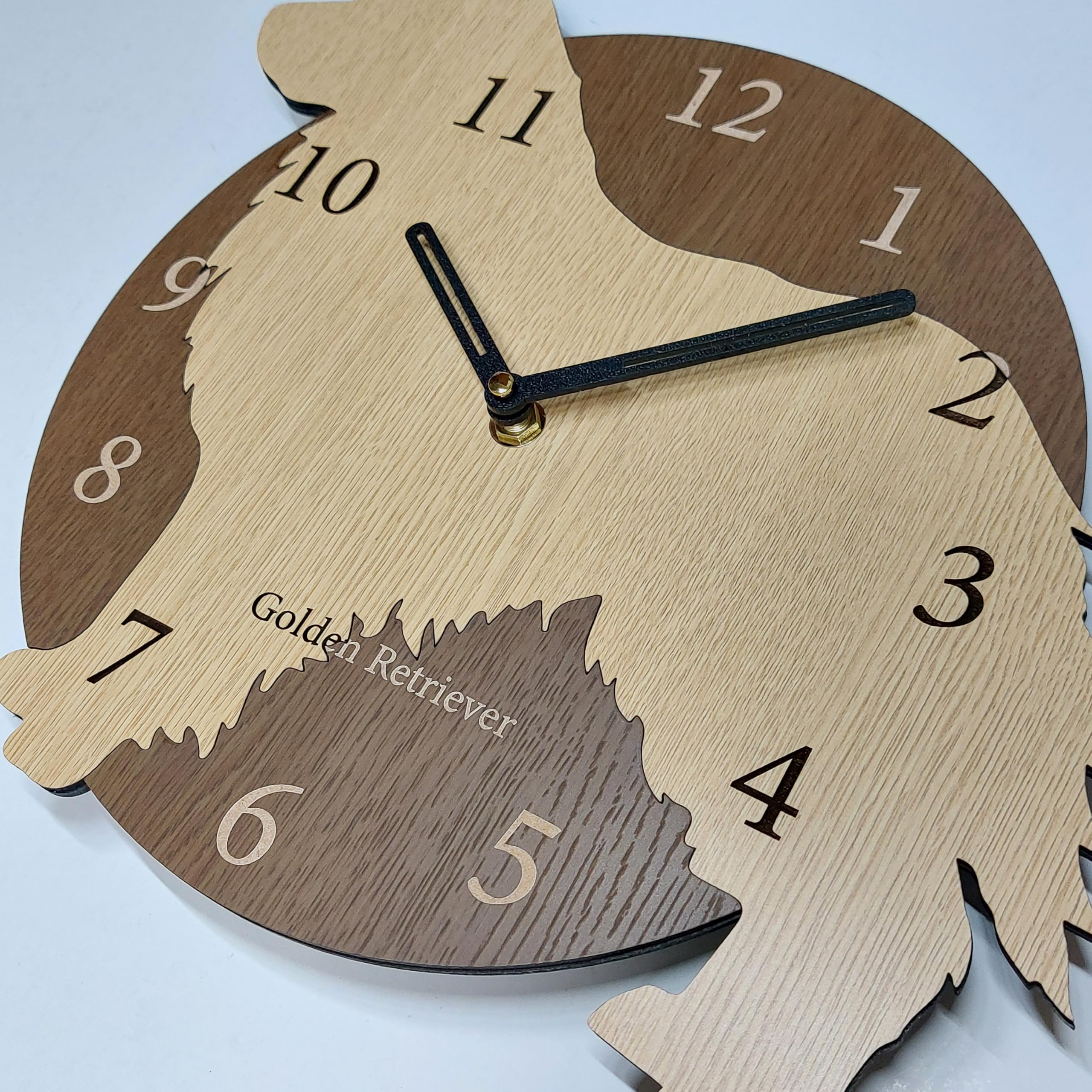 Amazon.co.jp: はみだしワンちゃん 壁掛け時計 ゴールデン