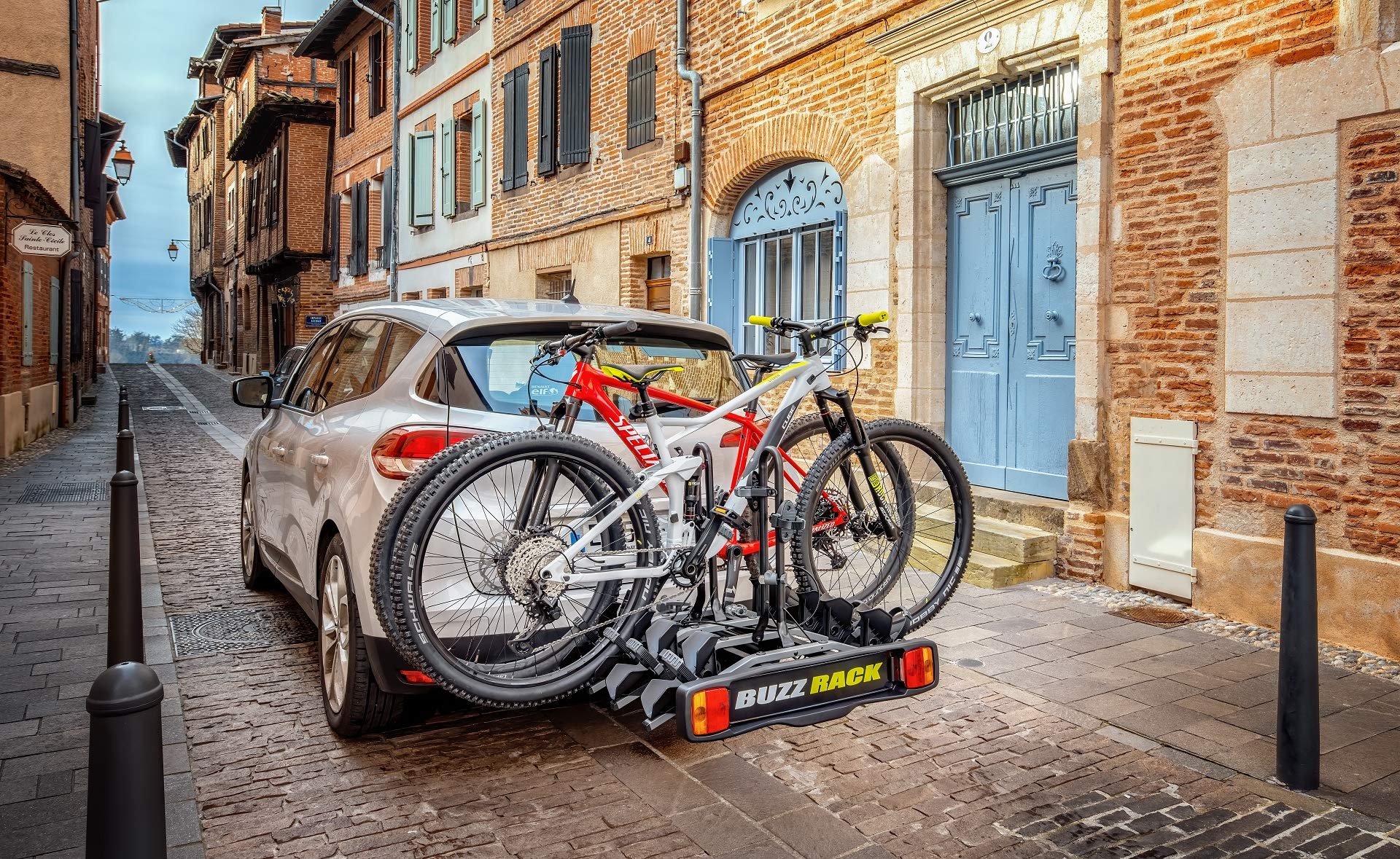 BUZZRACER 4 Portabicicletas sobre Enganche – Plataforma para 4 Bicicletas, Soporte para Bicicleta Coche