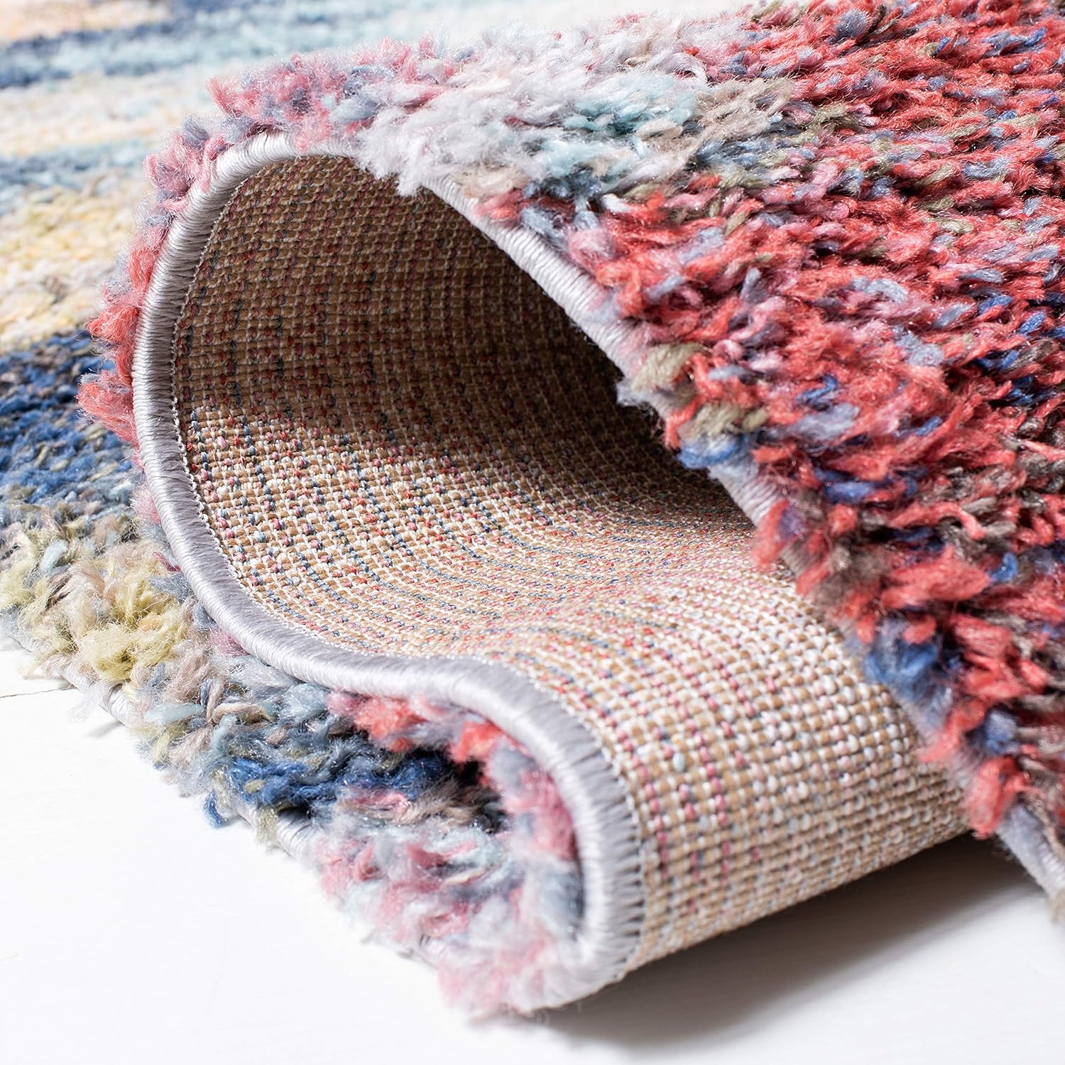 SAFAVIEH Calista Shag Collection Runner - 2'3" x 7', Red & Blue, Modern Abstract, 1-inch Thick, Ideal for The Hallway, Entryway, Foyer, Bedroom (CAL114Q-27)