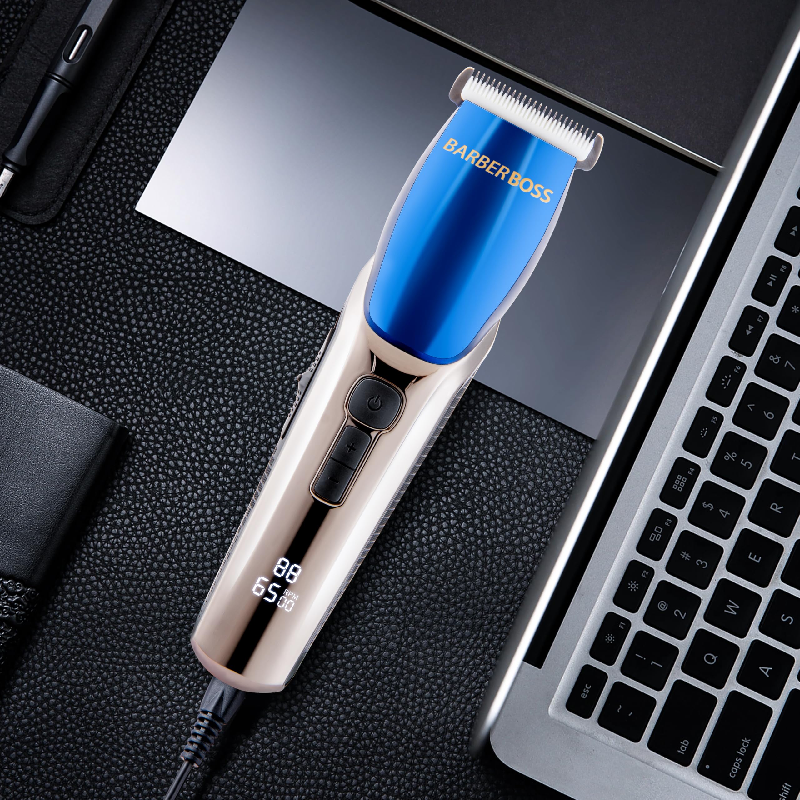 Barberboss Regolabarba da uomo, tagliacapelli a 4 velocità, lama in ceramica, 8 pettini e display a LED, ricarica USB e design impermeabile, kit professionale per il taglio dei capelli (Argento, Blu)