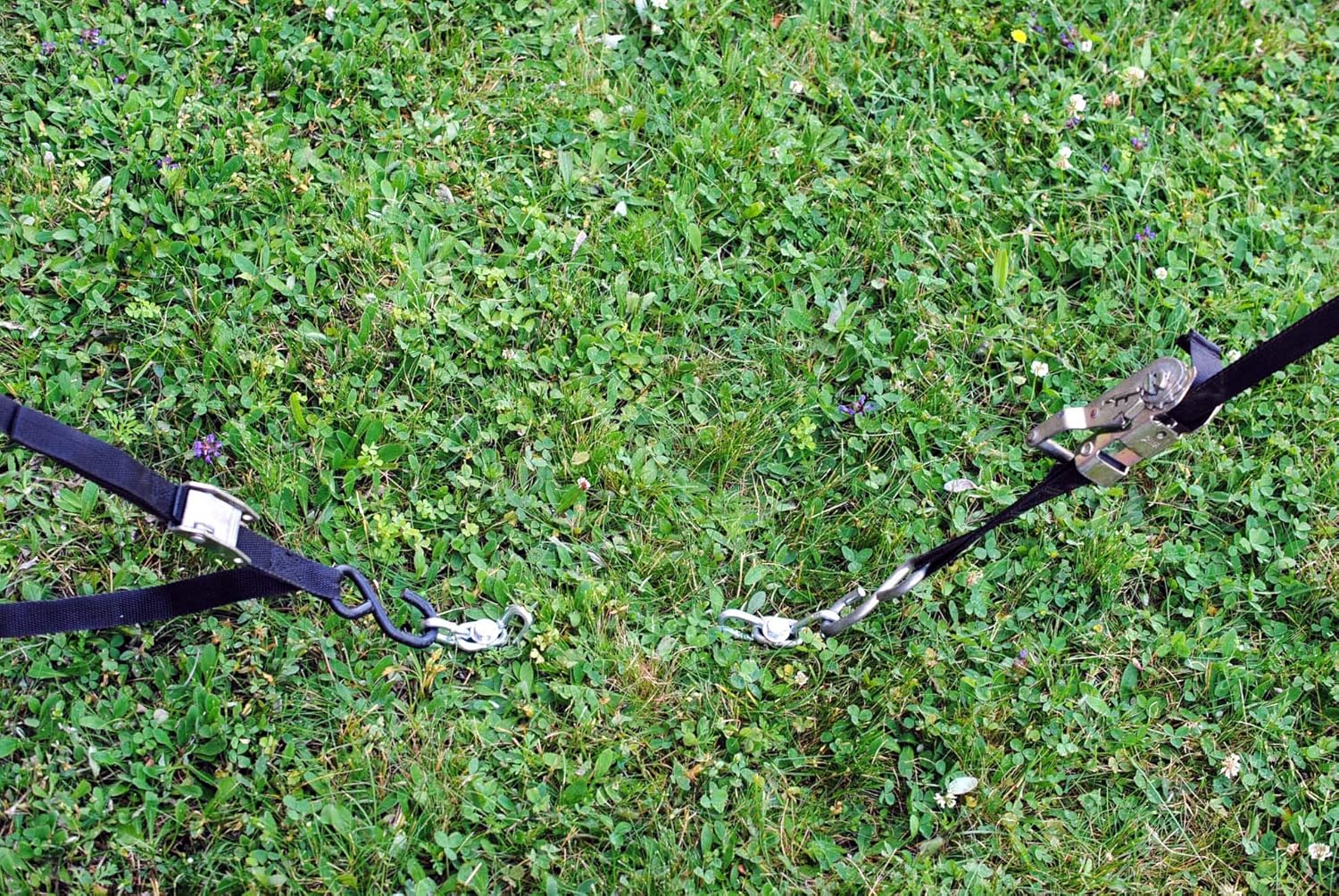 Galvanized 12 pc Lag Screws 3/8 x 12 Festival Kit with Chain Links and Washers