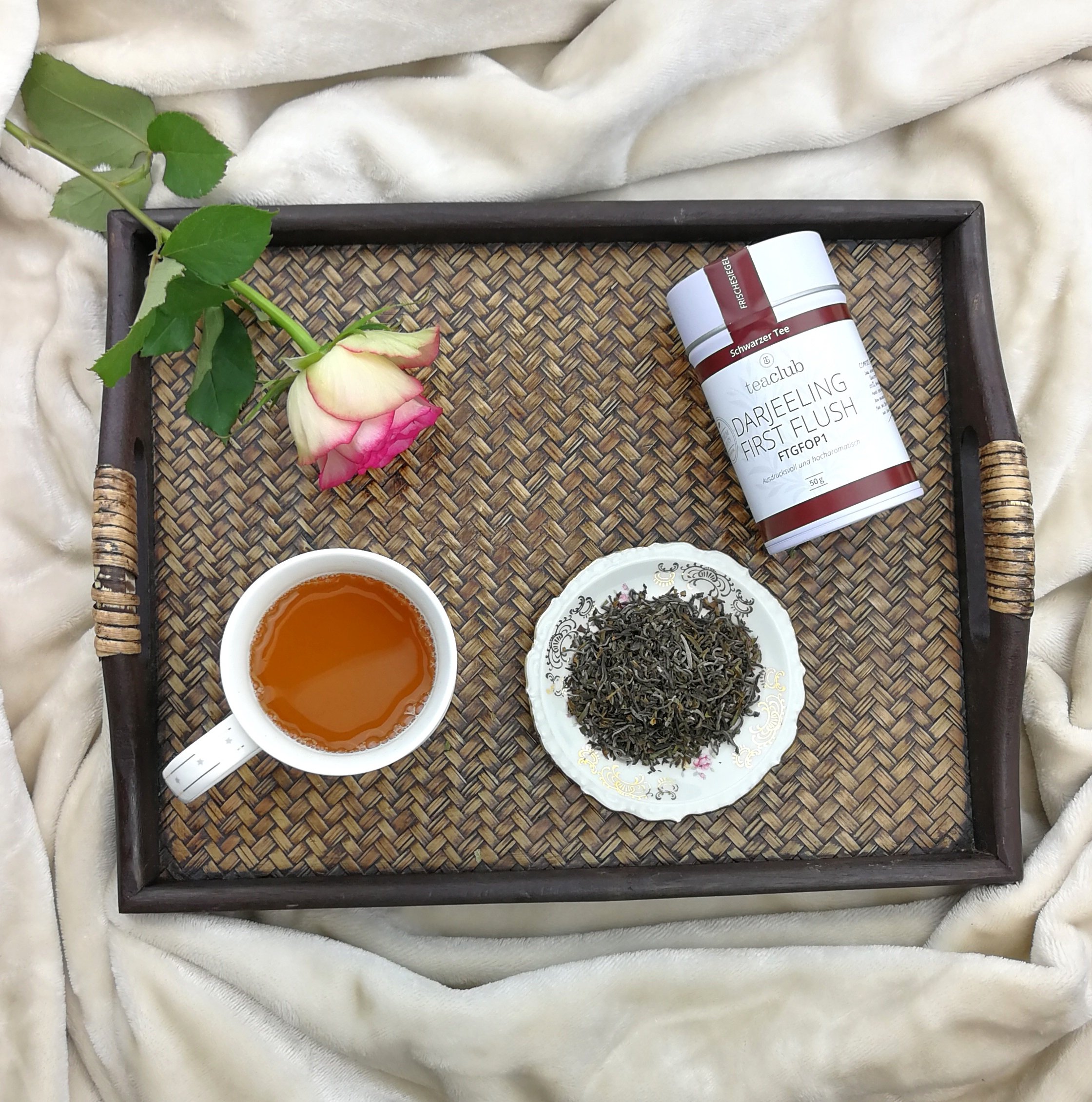 TeaClub Darjeeling First Flush Schwarzer Tee Lose 500g FTGFOP1, Black Tea | First Flush Darjeeling Schwarztee, Darjeeling Tee mit FTGFOP1 Blattgradierung, blumig-fein-herb, Himalaya, glutenfrei