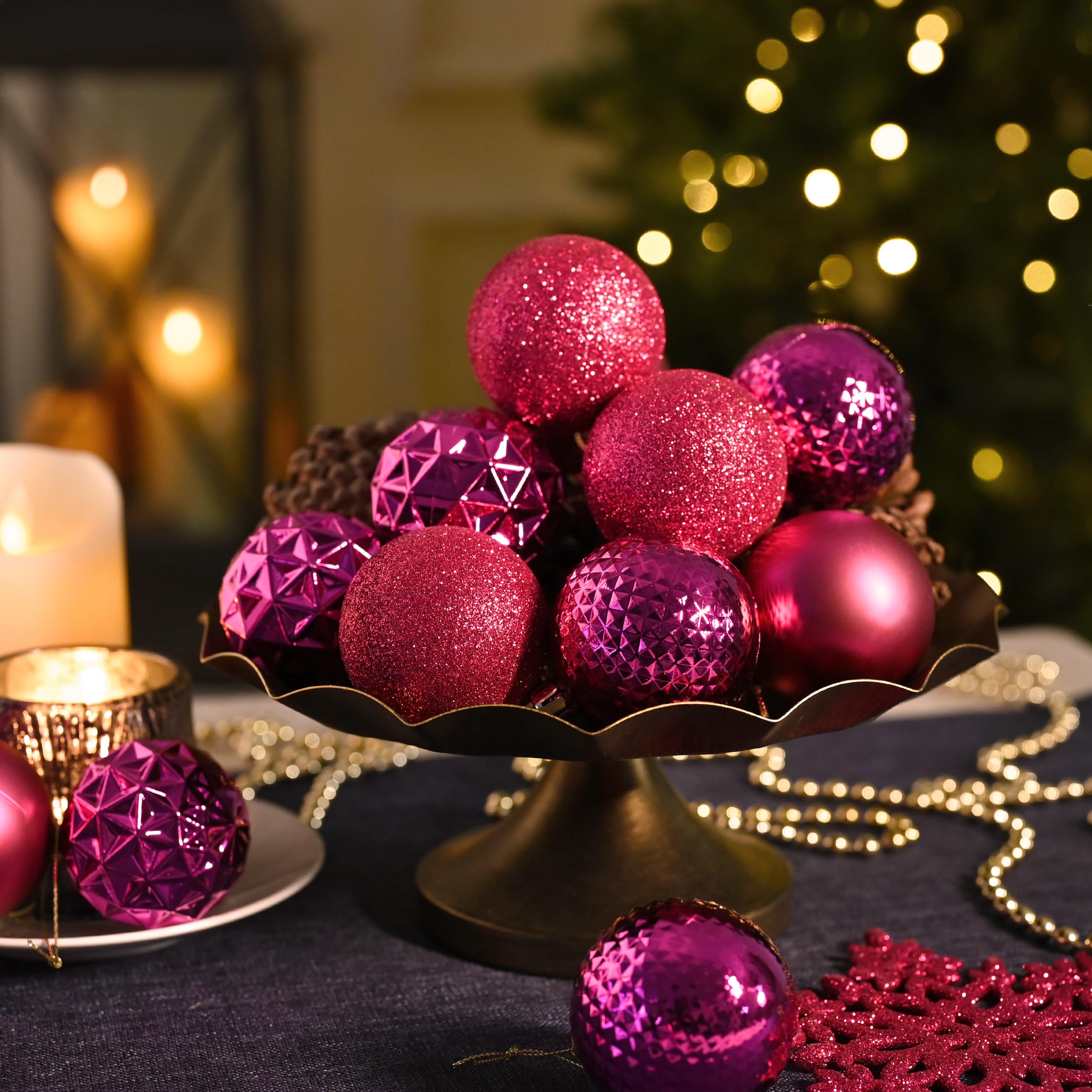 Valery Madelyn Lot de 50 boules de Noël incassables pour sapin de Noël en vrac, 6 cm, décorations à suspendre pour Noël, Saint-Valentin, Saint-Patrick, fêtes de Mardi Gras