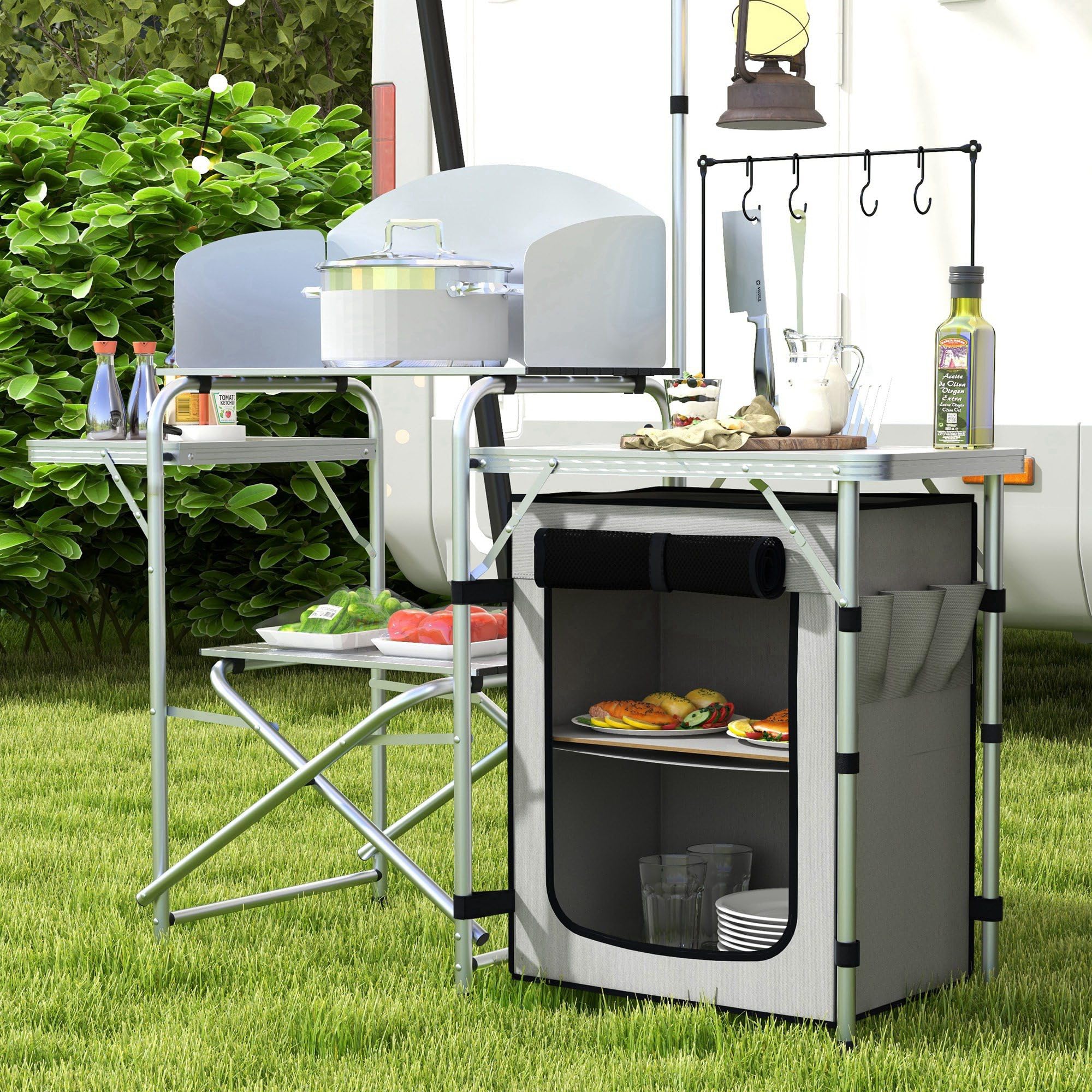 Outsunny Mueble de Cocina para Camping Armario para Camping Plegable con Mesas Estantes Poste de Luz Elevable y Bolsa de Transporte para Acampada Picnic 144x48x119 cm Plata y Gris Claro