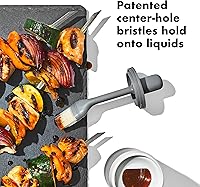 Vista 4 de OXO Good Grips Botella de aceite de vidrio y cepillo de silicona, 8 onzas