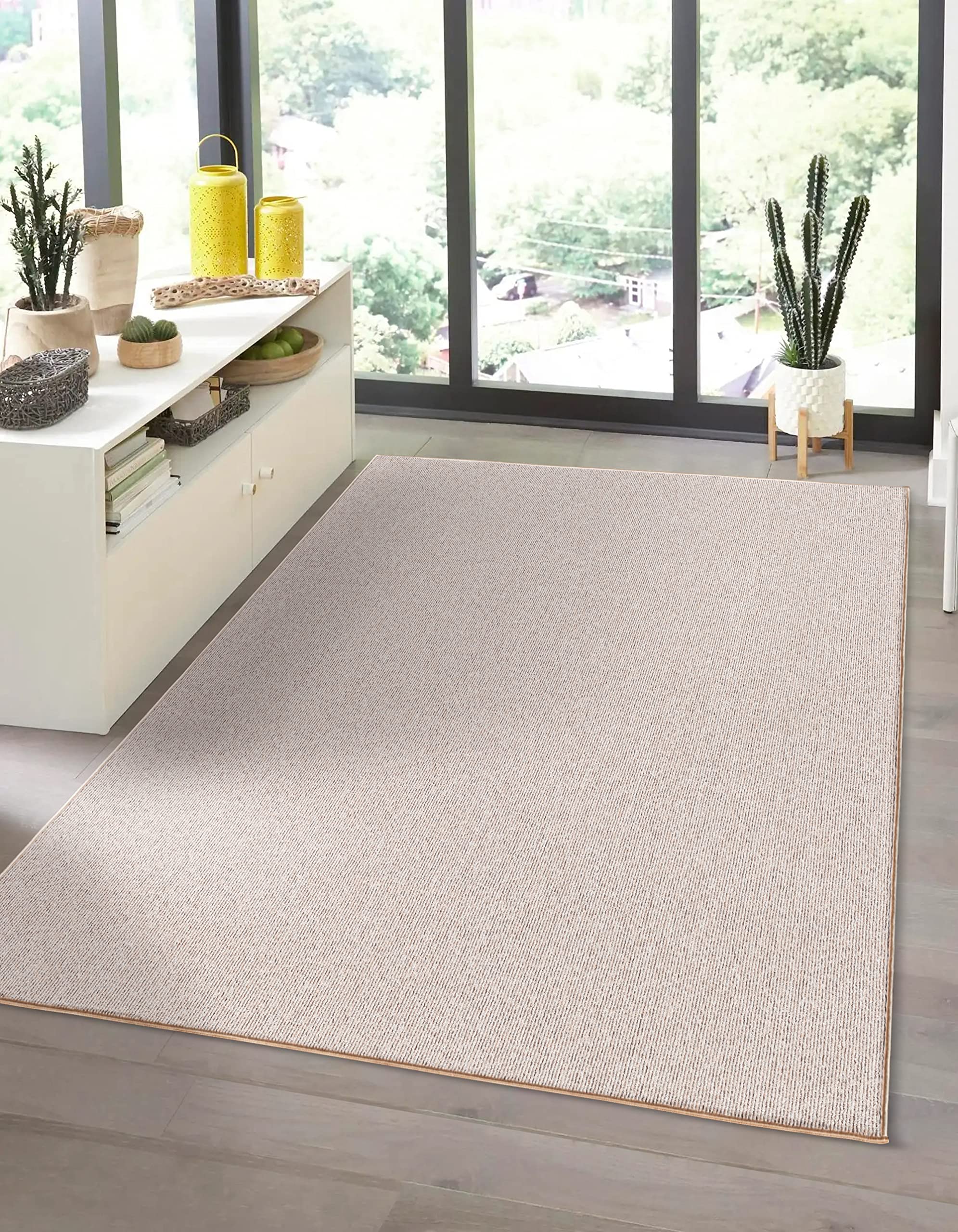 the carpet Natal Tappeto moderno tinta unita per soggiorno, tufting, robusto pelo corto con retro in feltro, morbido e facile da pulire, beige, 240 x 340 cm