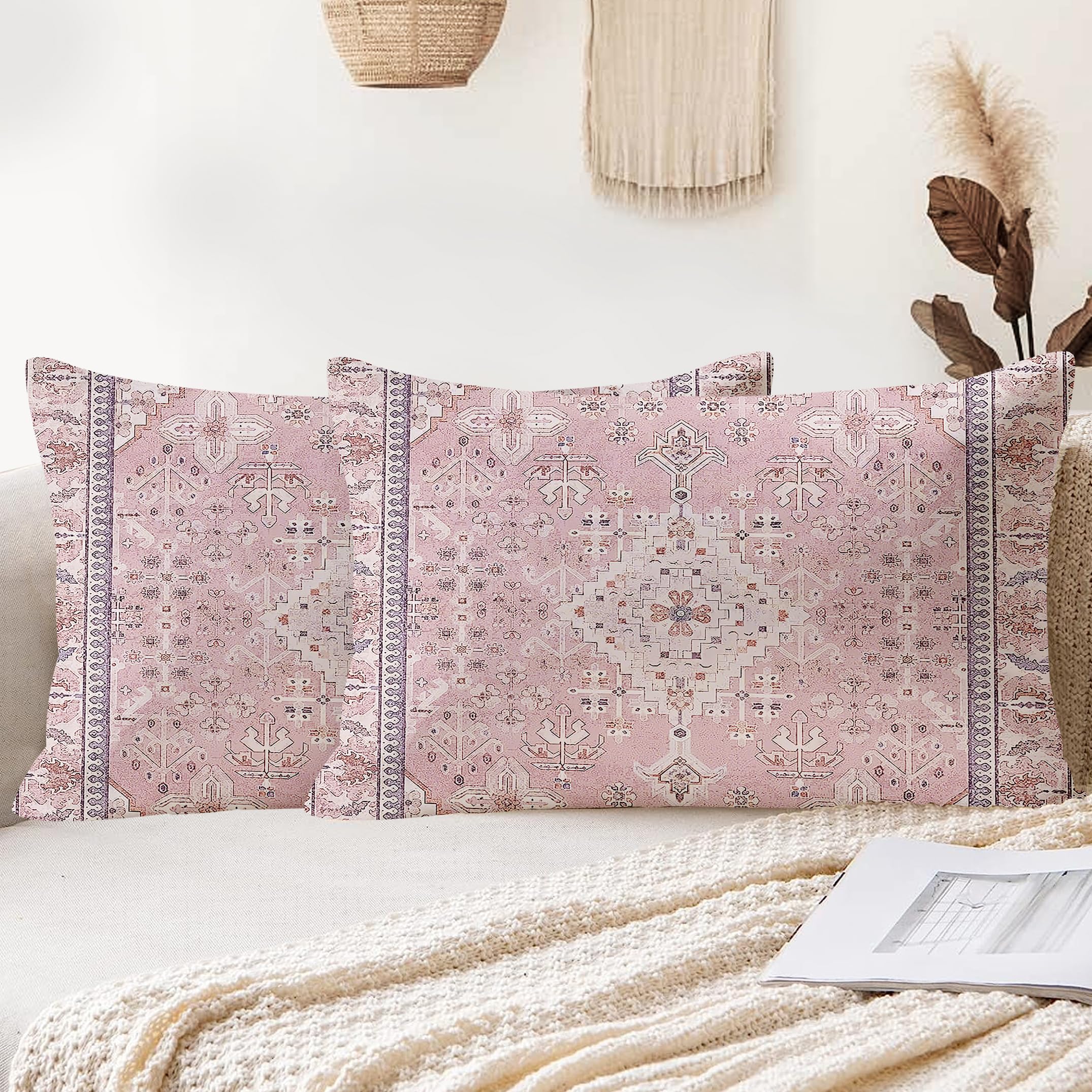 Coussins de jardin bohème rose en lin pour décorer votre terrasse