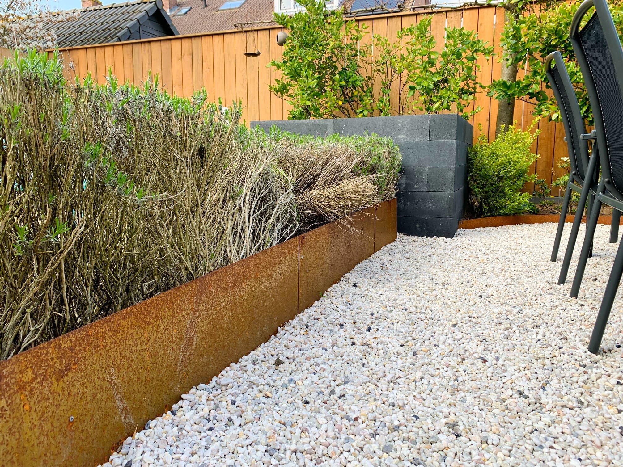 Wovar Rasenkanten aus Cortenstahl 40 x 106 cm Flexibel - 5 Stück