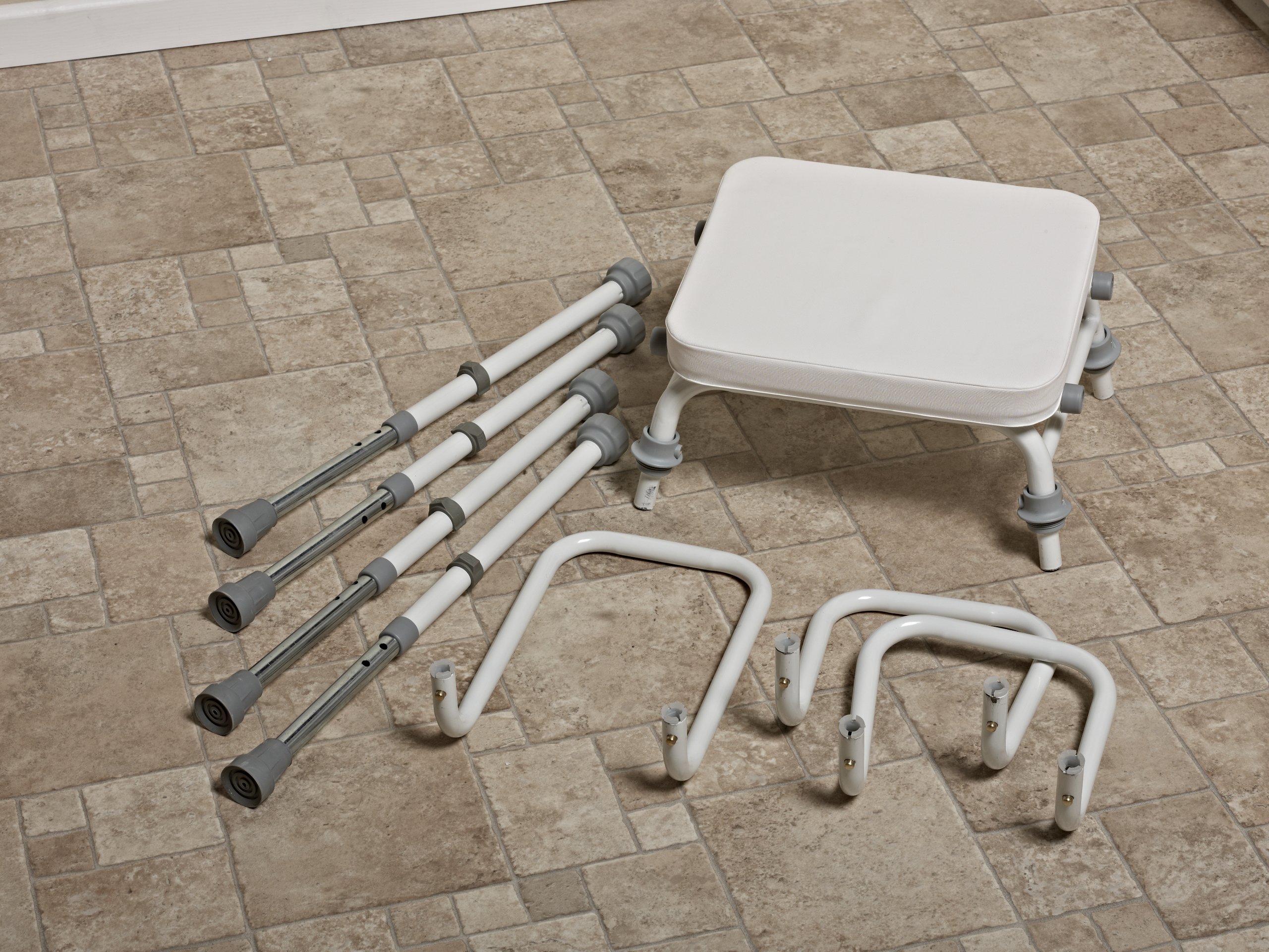 Nottingham Rehab Supplies (NRS) Compact Easy - Sgabello modulare per doccia con braccioli e schienale in vinile