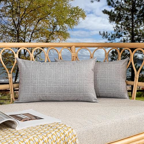 Vista 74 de Kevin Textile - Juego de 2 fundas de almohada decorativas para exteriores, impermeables, clásicas, para patio, sofá y banca, de 16 x 16 pulgadas