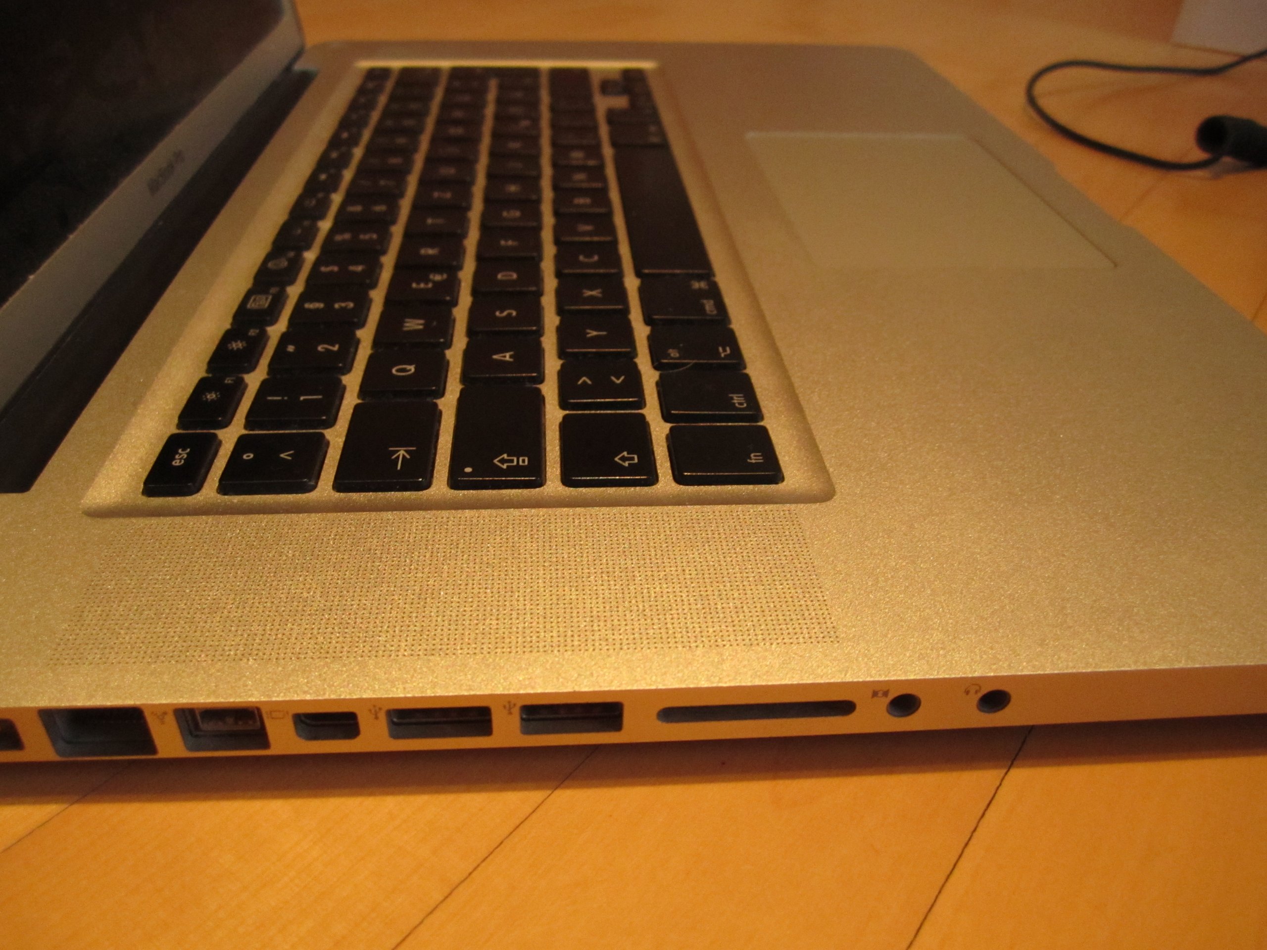 Apple MacBook Pro A1286 15 inç 2010 15 Zoll Gümüş 0885909411573