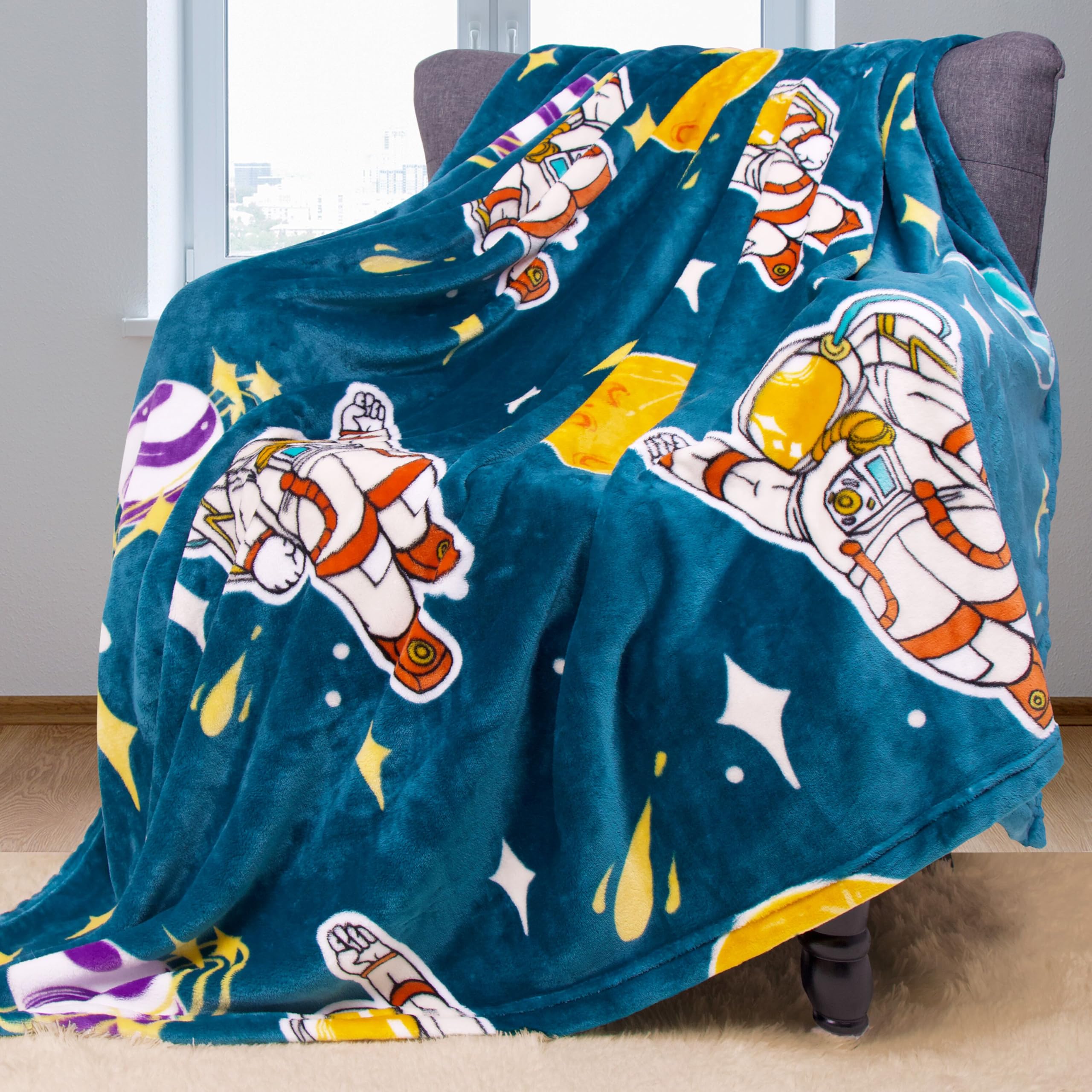 YISUMEI Astronaut Blanket Throw, Planet Universe Blanket for Kids, Soft Cozy Flannel Space Lover Gift Throw Blanket for Sofa Couch Bed Decor（150 x 200 cm）