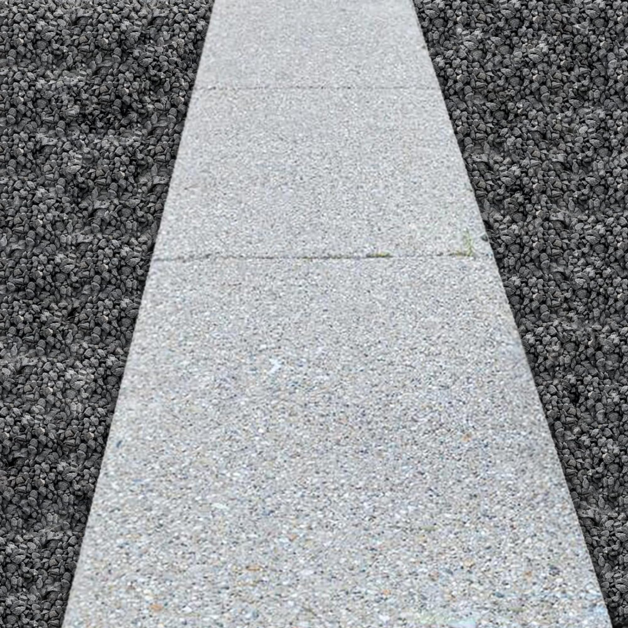Canto Rodado Negro 20/40, 25 Kilos, Piedras Decorativas para Jardín, Ayuda contra Cambios Bruscos de Temperatura, Mejora el Drenaje, Mantiene la Humedad del Suelo