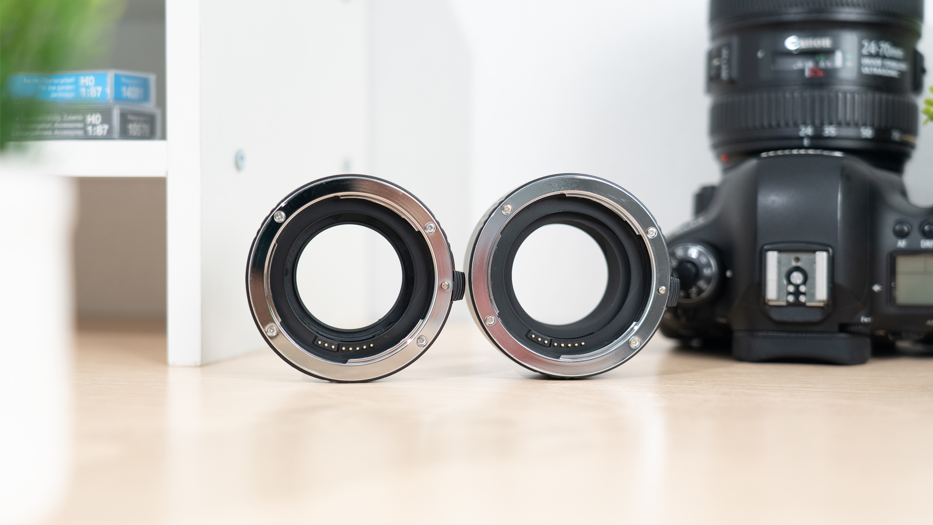 JJC 接写リング デジタル接写リングセット エクステンションチューブ Canon EF/EF-S マウント用 EOS 90D 80D 5D IV III II 6D II 5DS 5DR 1DX III II Kiss X10i X10 X9 X9i x8i X70 対応 12mm+25mm セット ボディキャップとリアレンズキャップ 付属 Amazon | JJC 接写リング デジタル接写リングセット エクステンション