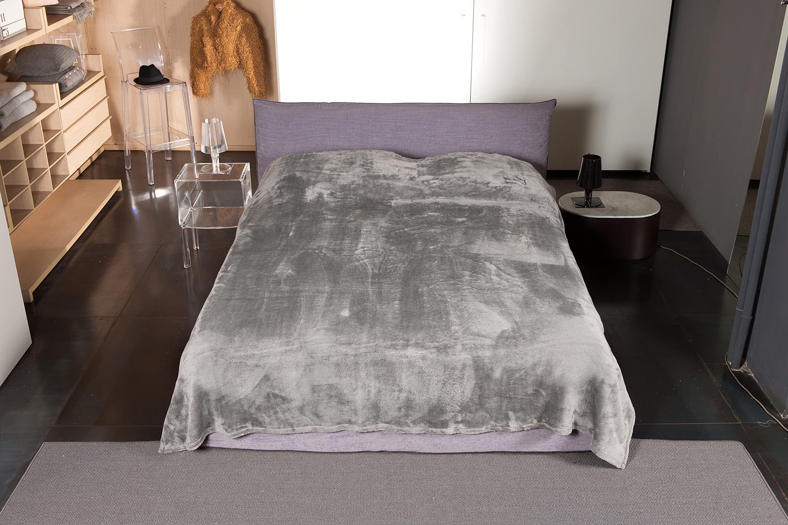 KANGURU Bed,Tagesdecke Fluffy, Fleecedecke für Doppelbett, Extra weich Mikrofaser kuscheldecke, GRAU, 230x230cm, sommerdecke, Schlafzimmer Plaid
