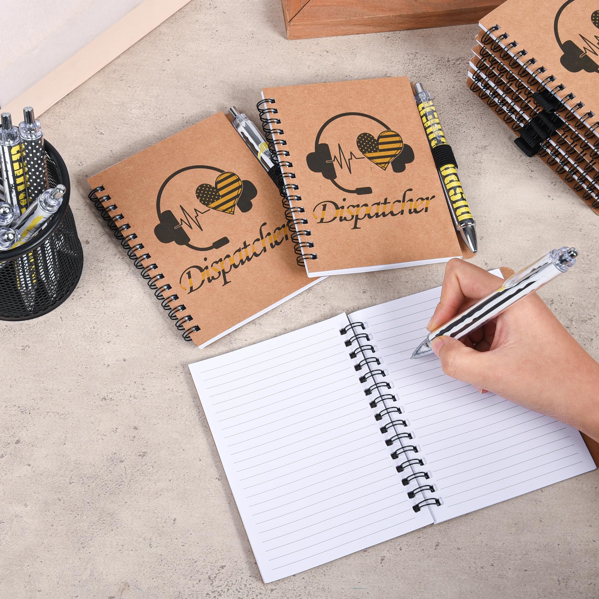 Juego de 20 cuadernos en espiral con bolígrafo de bandera amarilla, regalo de agradecimiento para Navidad, cumpleaños, jubilación, para primeros auxilios, telecomunicadores, compañeros de trabajo