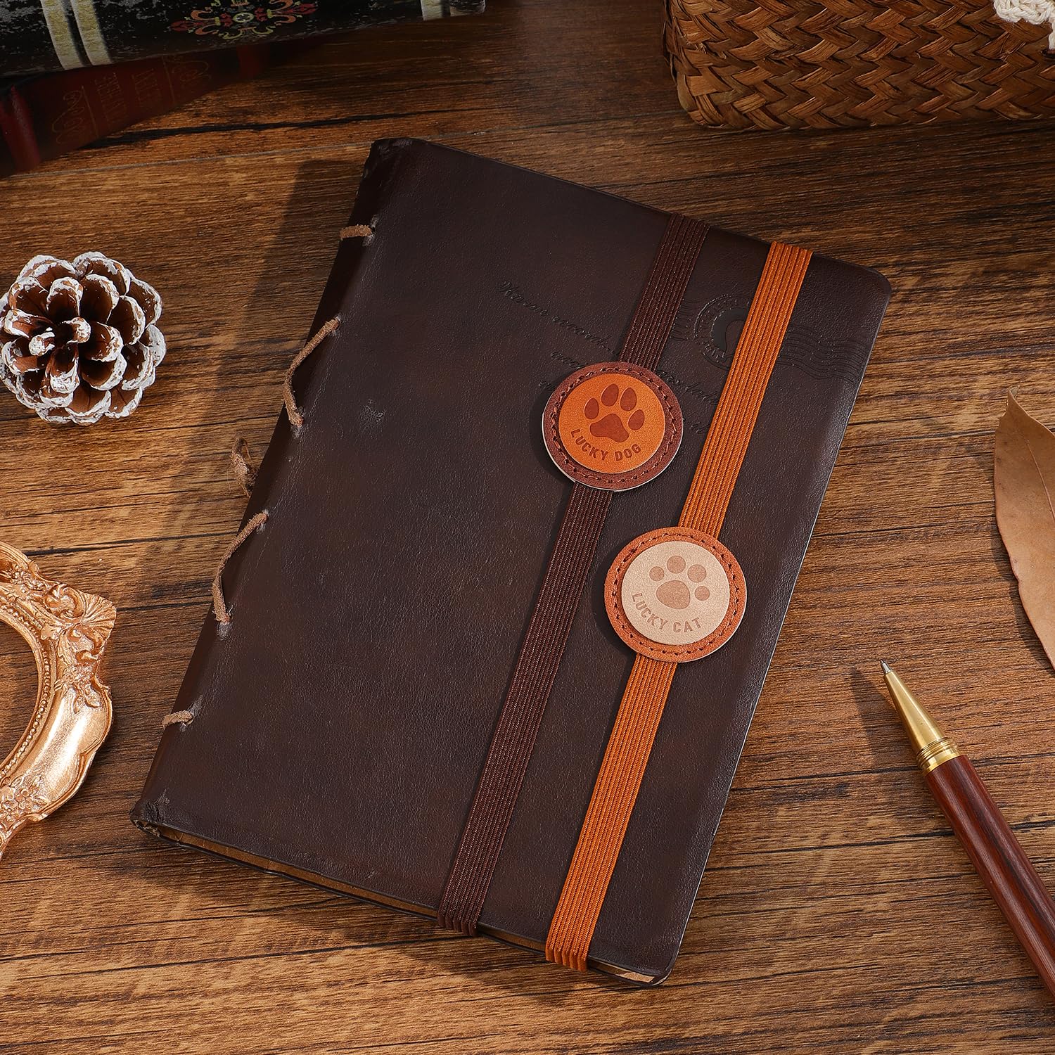Lot de 2 marque-pages élastiques vintage en cuir synthétique pour femme, pour les amateurs de livres, les lecteurs, les journaux à couverture rigide, les cahiers, les planificateurs, les classeurs
