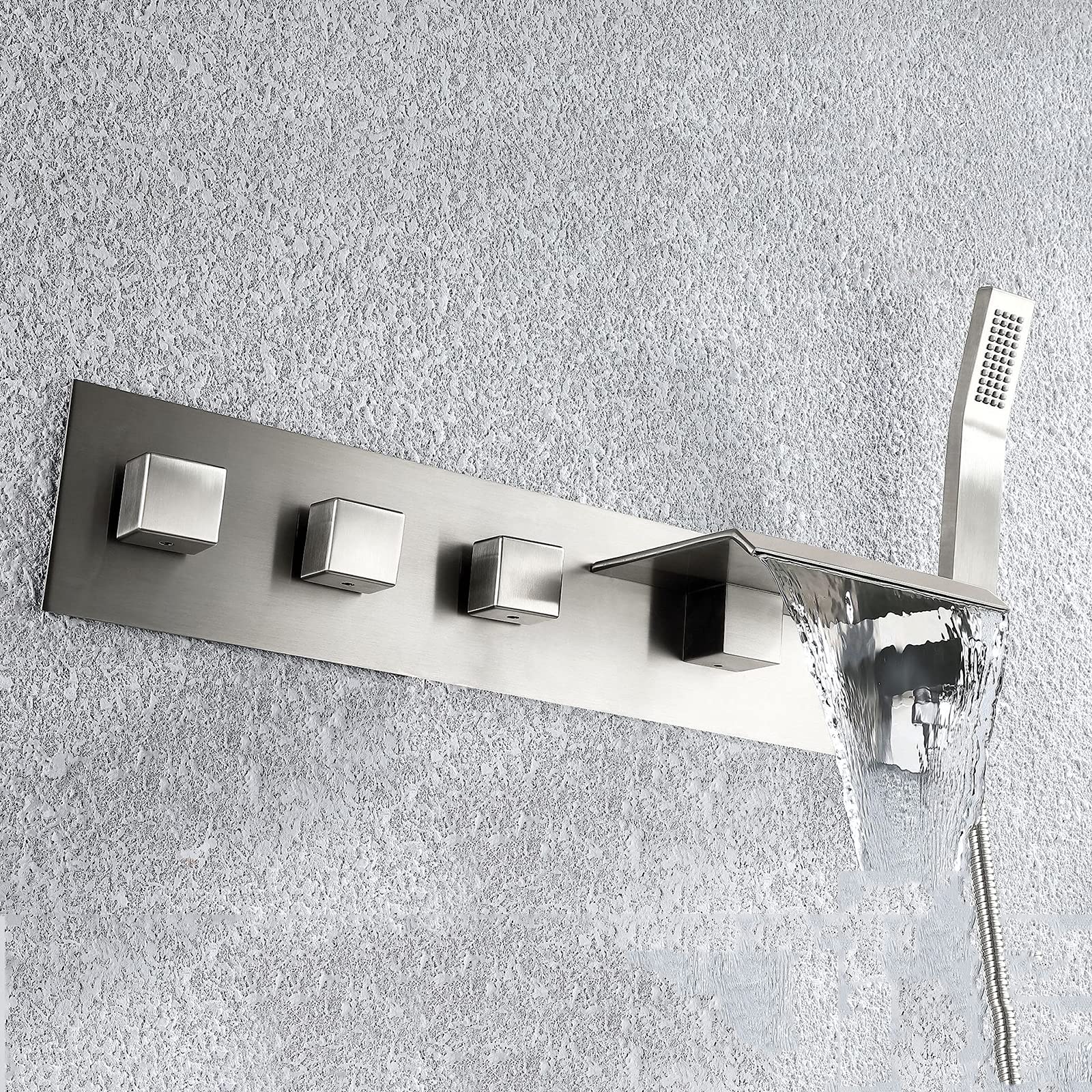 Grifo para bañera Grifo para bañera en cascada Grifo para baño de latón Pared con grifo para bañera con ducha de mano Grifo para bañera con 3 manijas y 5 orificios Válvula de cerámica Grifos para baño