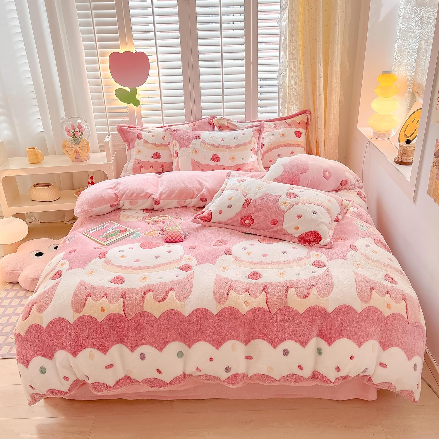 MorroMorn Pink Duvet Cover Queen, Cream Cake Kawaii Bedding Sets, Fluffy Comforter Covers Set, Down Alternative Blanket Ultra Soft Cute for Girls Kids Teen Women Full Double Size Full/Queen Cream Cake