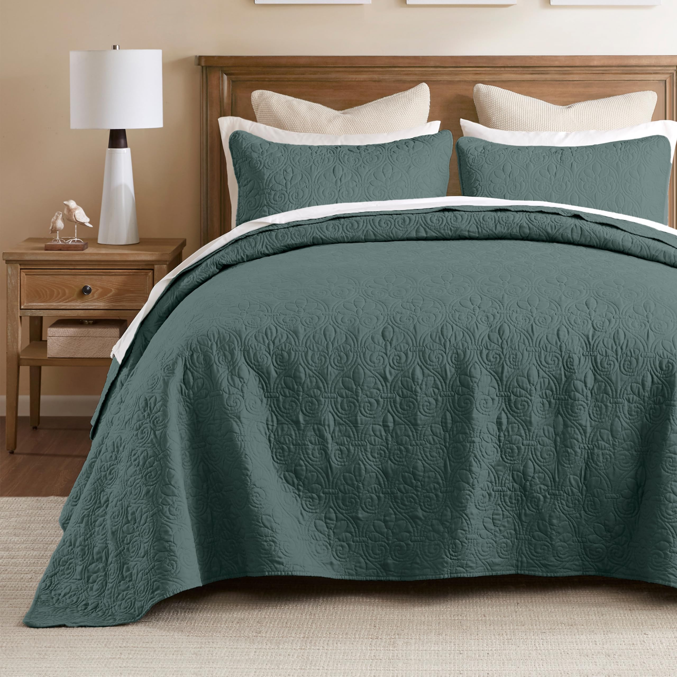 Madison Park Bedspread Set Reversible Damask Quilted Oversized Coverlet, Cotton-Filled Quilts Queen Oversized, All Season, Lofty & Warm Bedspread, Quebec, Queen Balsam Green 3 Piece-image-10