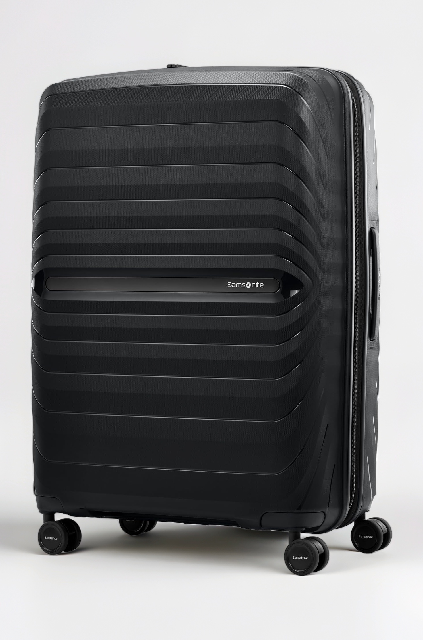 Octolite Expandable Neo Small Cabin Polycarbonate Hard Sided 8 Wheel Spinner Luggage/Suitcase/Trolley Bag
