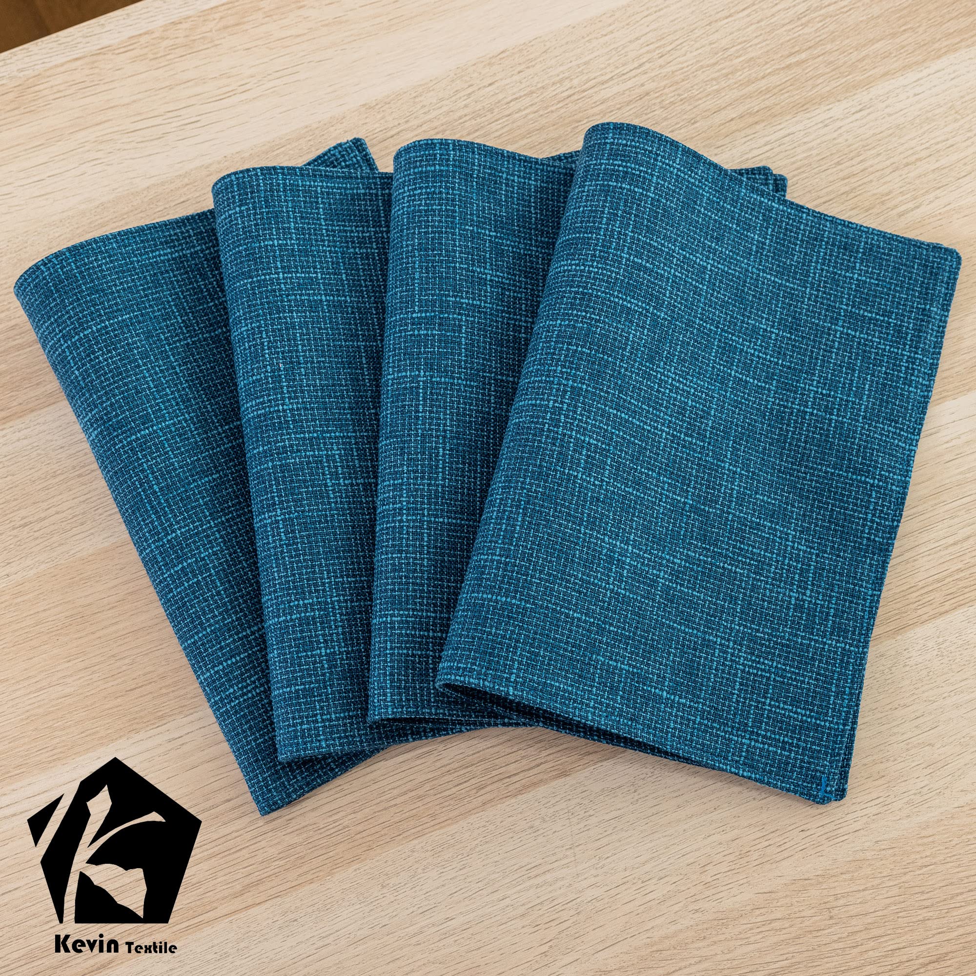 Kevin Textile - Juego de 4 manteles individuales lavables resistentes al calor para fiestas, cena buffet, 33 x 48 cm, color azul marino
