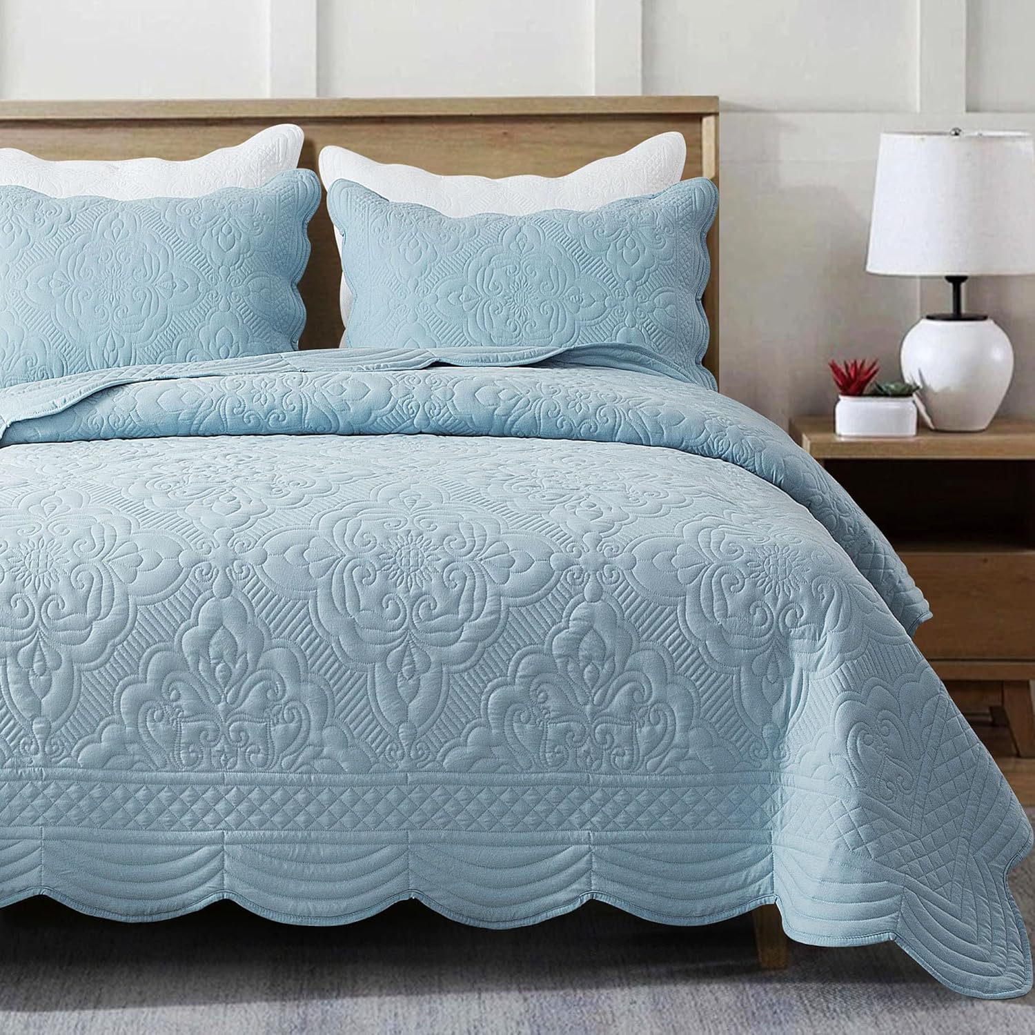 meadow park Embroidered Bedspread Set King Size - 3 Pieces, Washed Lightweight Coverlet with Scallop Edges, Reversible Bed Cover All Season Quilts-Blue
