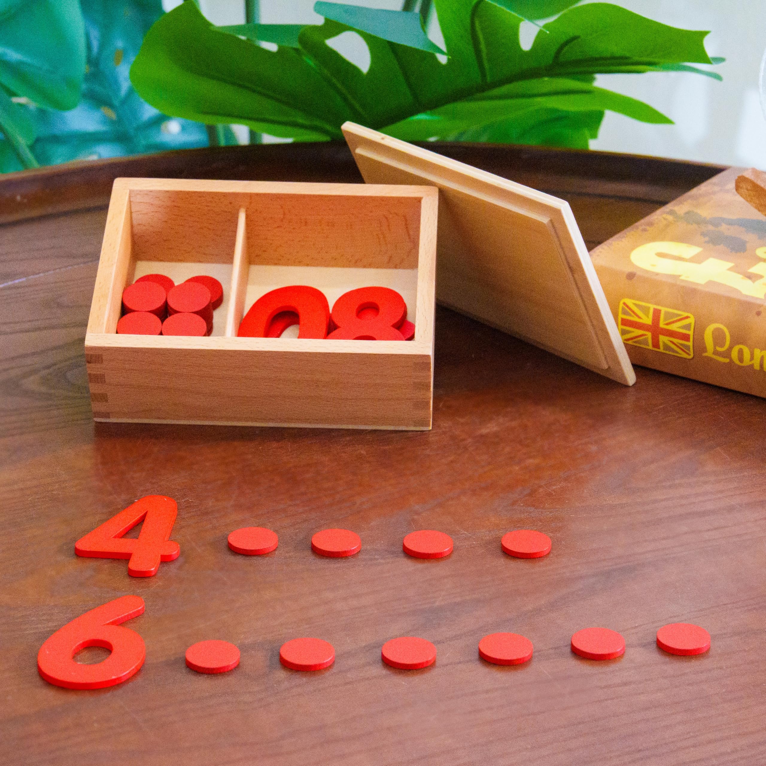 Montessori materiały matematyczne – drewniana zabawka edukacyjna do liczb i liczb, przedszkola i szkoły podstawowej, szkoły domowej i klasy od 3 lat (Montessori wytłoczone cyfry i żetony)