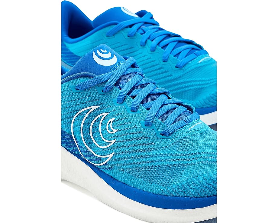 Topo Athletic Cyclone 3 - Right View