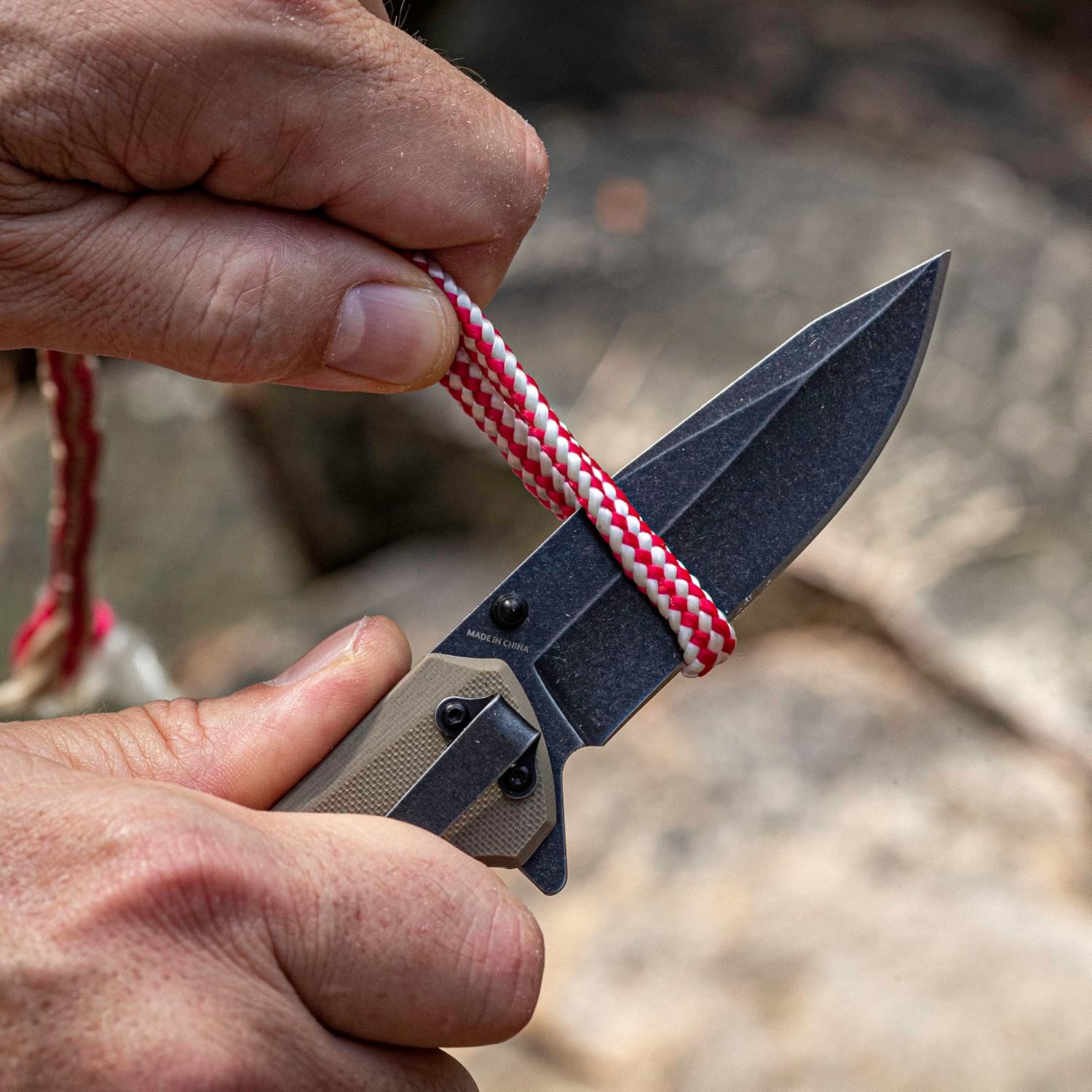 Smith's 50995 Battleplan Pocket Knife – Tan – 3.35” Stainless Steel Lock Back Blade – Easy Open Flipper – Everyday Carry Work, Military, Hunting, Outdoor – Straight Edge Tactical Knife – Foldable