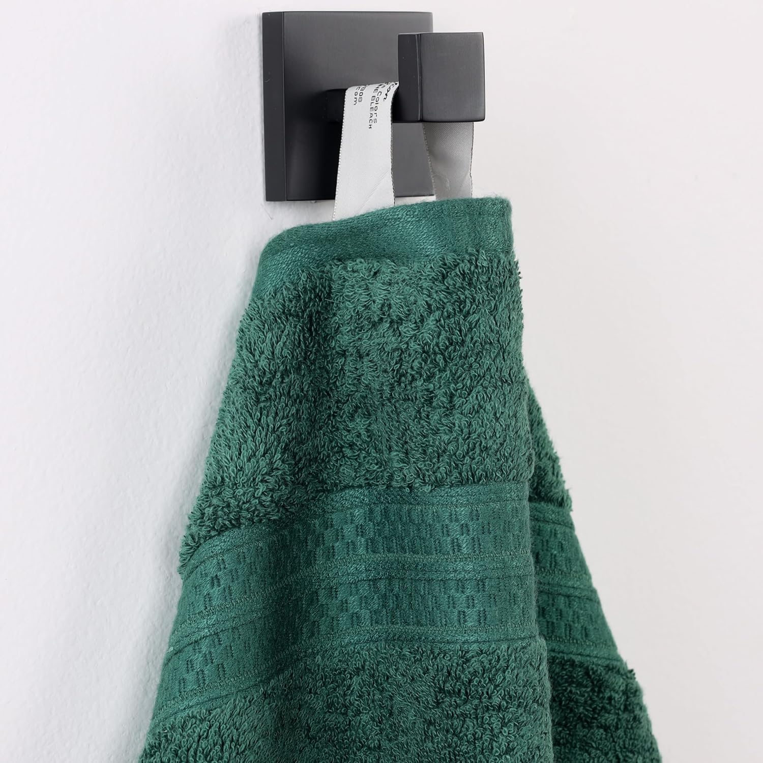 Superior Rayon from Bamboo Cotton Blend 8 Piece Towel Set, Bathroom, Gym, Spa, Essentials, Includes; 4 Face Towels/Washcloths 13” x 13”, 2 Hand Towels 16” x 30”, 2 Bath Towels 30” x 54”, Hunter Green