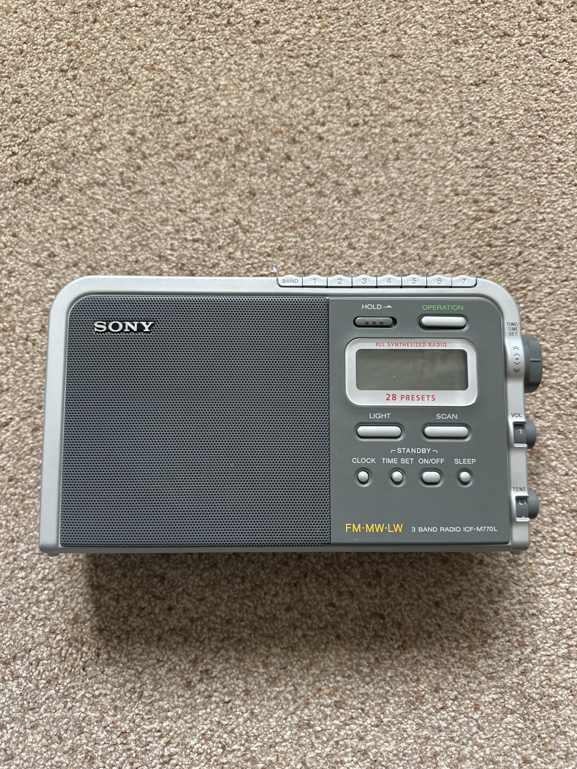 Sony ICF-M770L 3 Band portable radio with digital tuner : Amazon