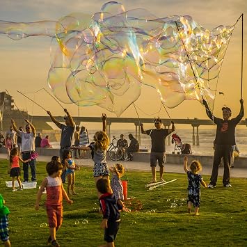 Bubble Brothers Giant Bubble Kit with Bucket - 6-piece Set - Giant Bubble Wands & Solution - Unisex - 3+ Years