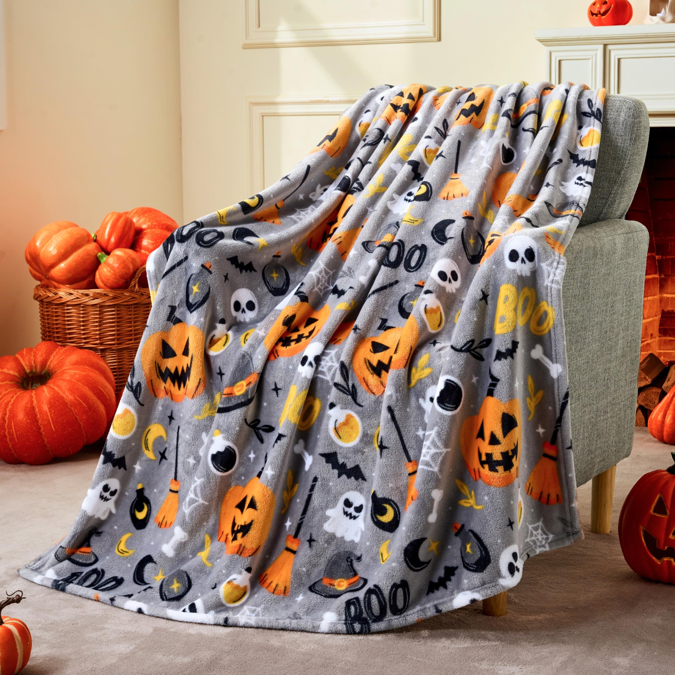 Joiedomi Grey Pumpkin Ghost Halloween Throw Blanket - Soft Plush Witch's Hat Bat Ghost Pumpkin Blanket - Cozy Flannel Grey Halloween Decoration For Party Sofa Bed Living Room 50"X60"