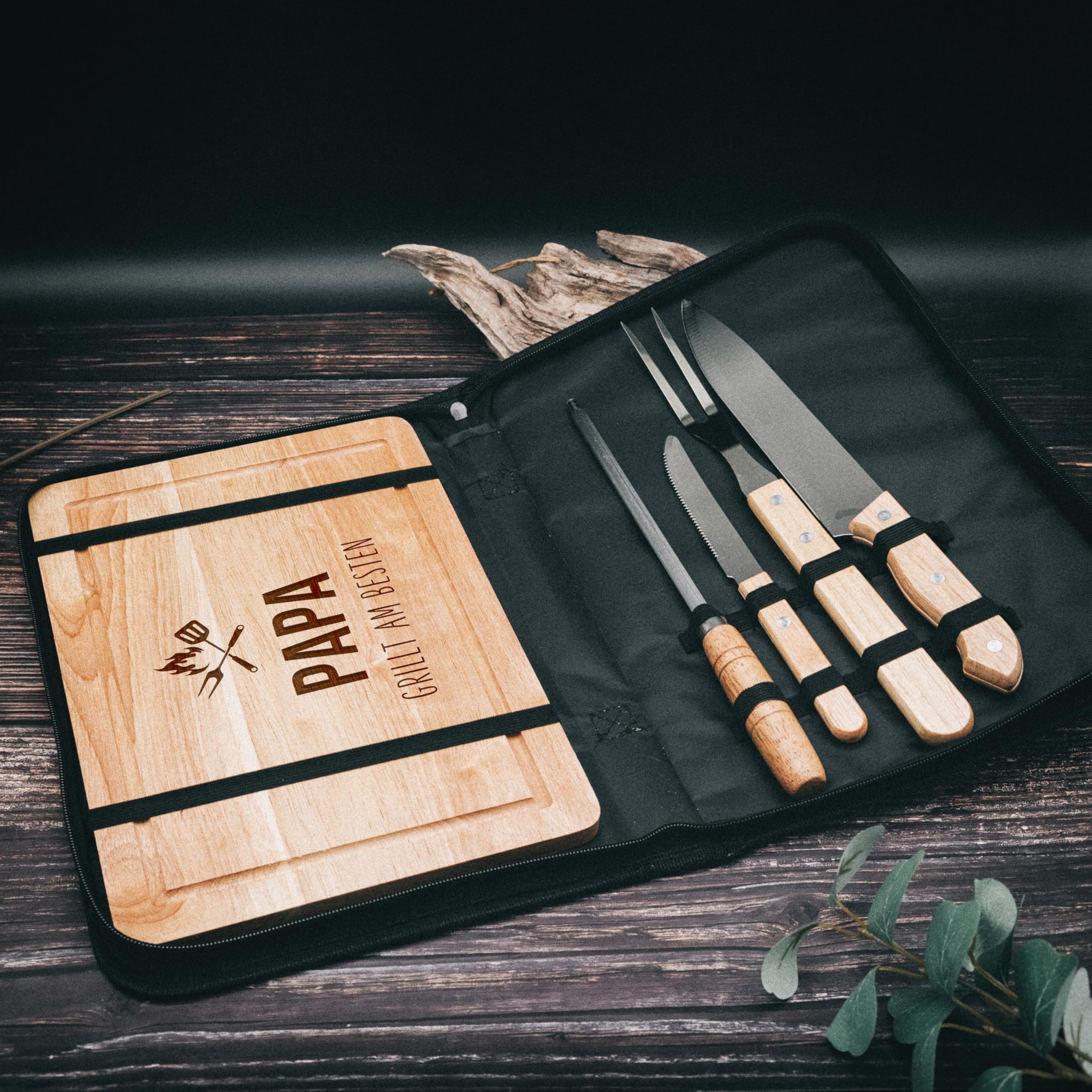 Set da barbecue con coltello in set di coltelli, regalo per grigliate, accessori per barbecue, regalo per uomini, tagliere come regalo per la festa del papà e per la stagione barbecue