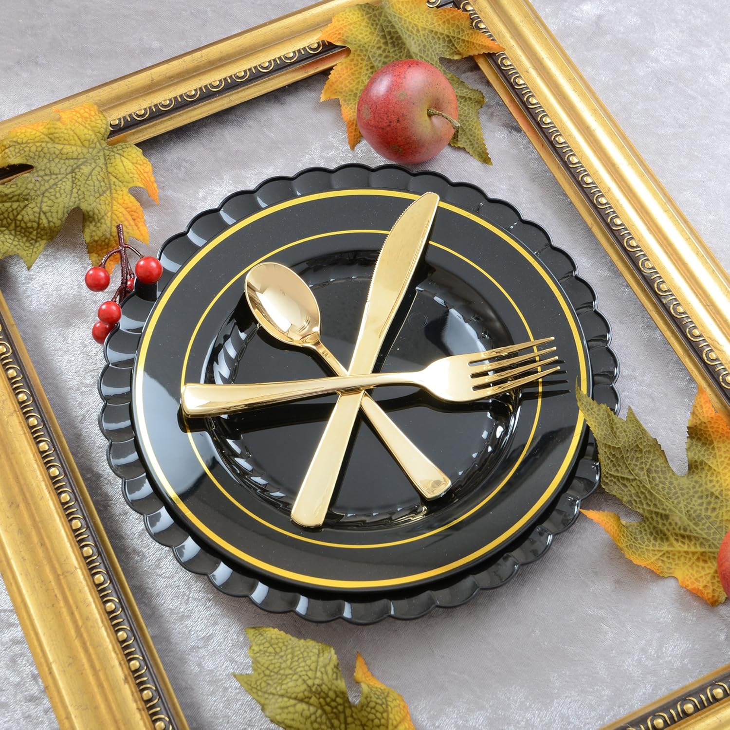 Fineline Settings Silver Splendor Black With Gold Round China-Like 10" Plate 120 Pieces