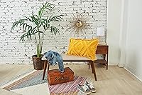 Vista 4 de carol & frank Link Ochre - Almohada tejida de 14 x 22 pulgadas, color amarillo