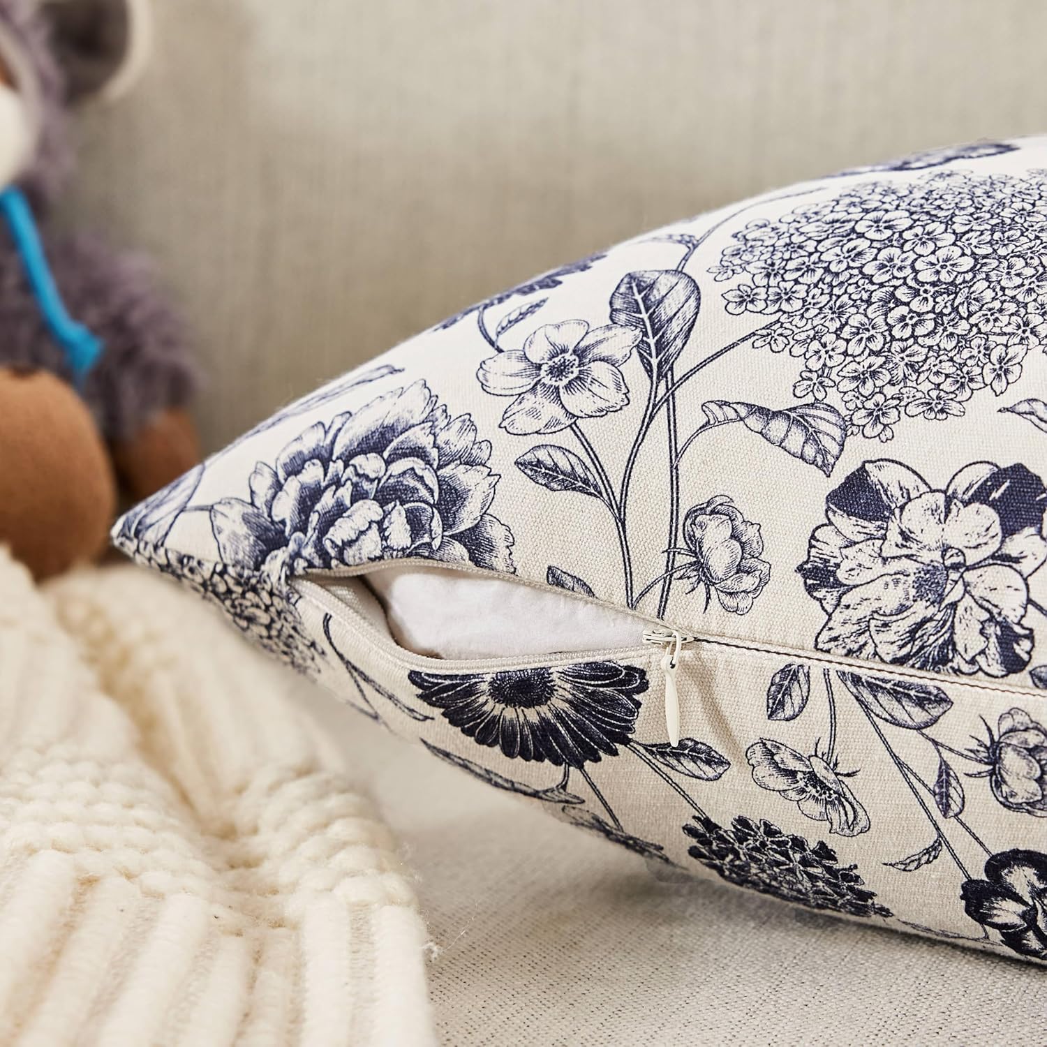 100% Cotton Botanical Throw Pillow Covers Set of 2, 20x20 Inch Navy, Farmhouse Double-Sided Floral Print Decorative Cushion Covers Pillow Cases Boho Home Decor