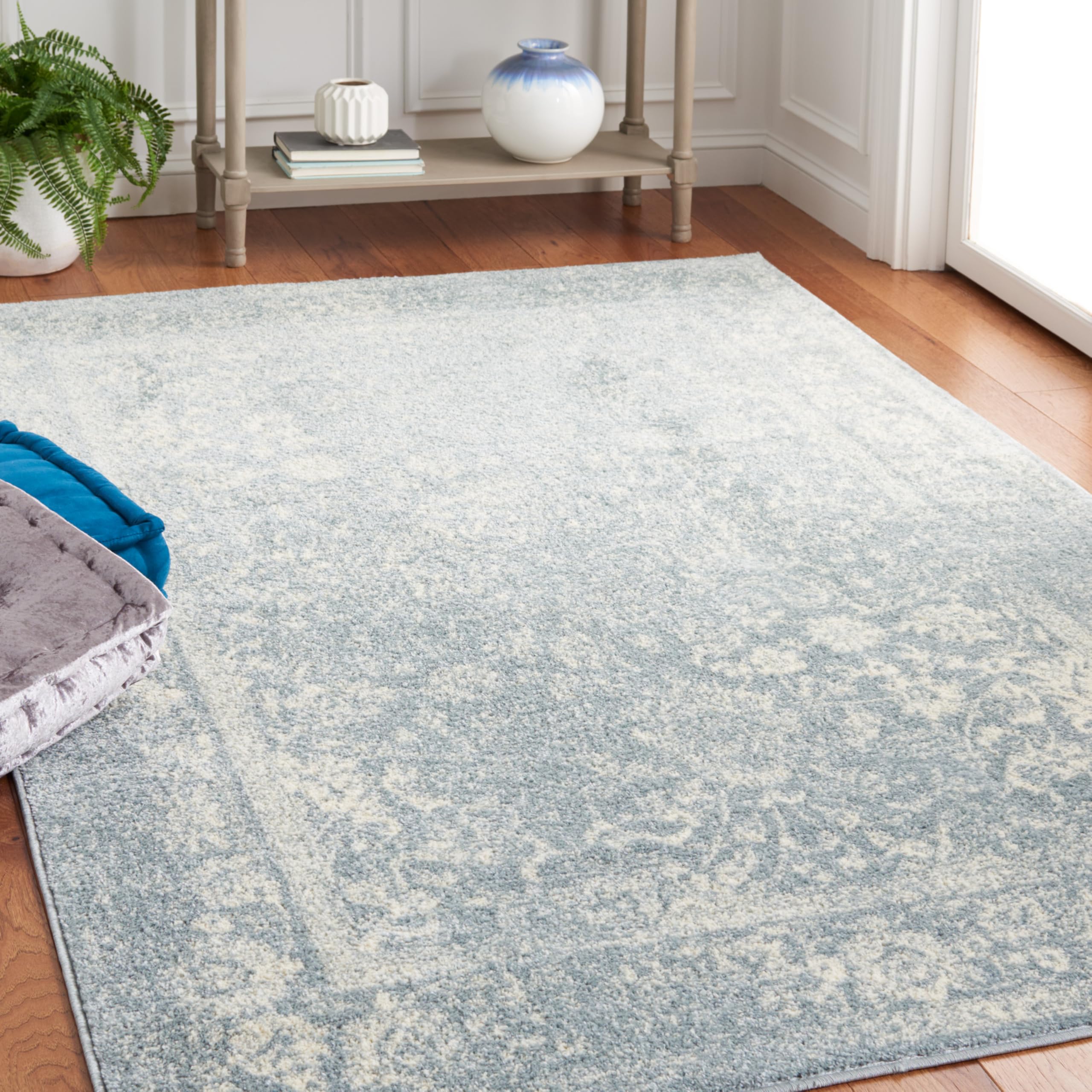 SAFAVIEH Adirondack Collection Area Rug - 5'1" x 7'6", Slate & Ivory, Distressed Vintage Floral Design, Non-Shedding & Easy to Clean, Ideal for Living