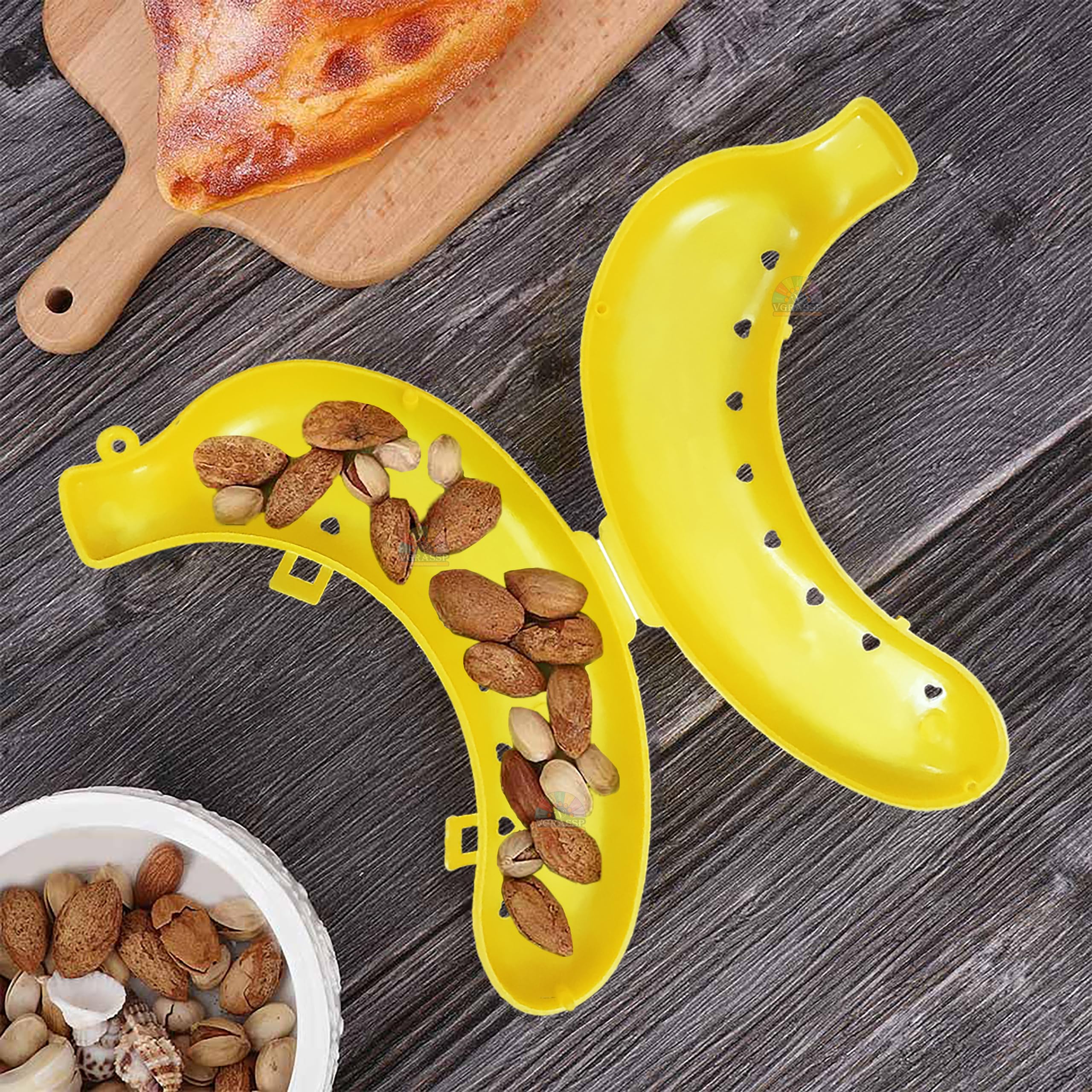 VGRASSP Pack of 2 Banana Storage Case For Kids - Banana Box For School And Outdoor - Color As Per Stock - Image 9 thumbnail