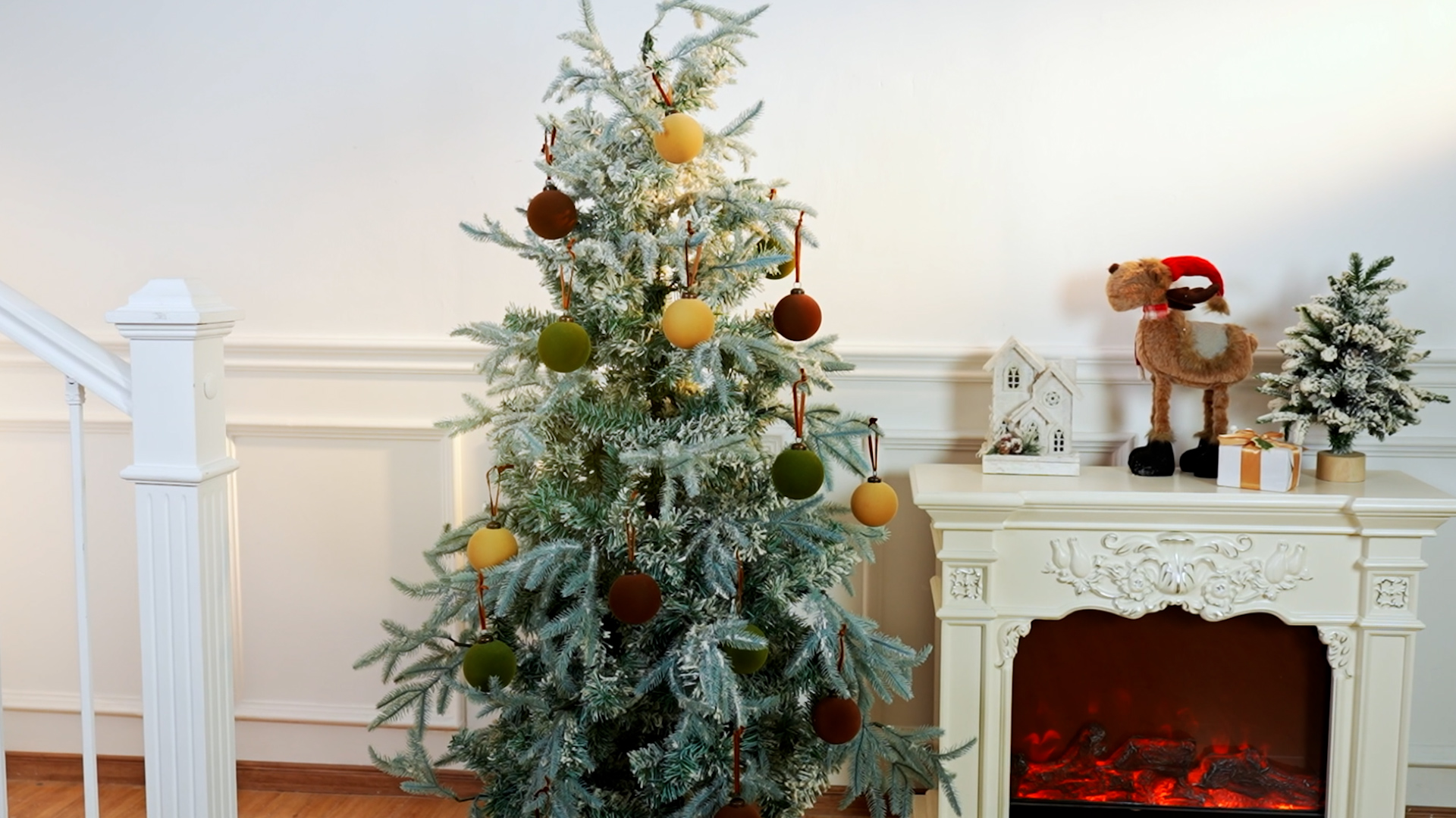 Lot De 16 Boules De Noël En Velours