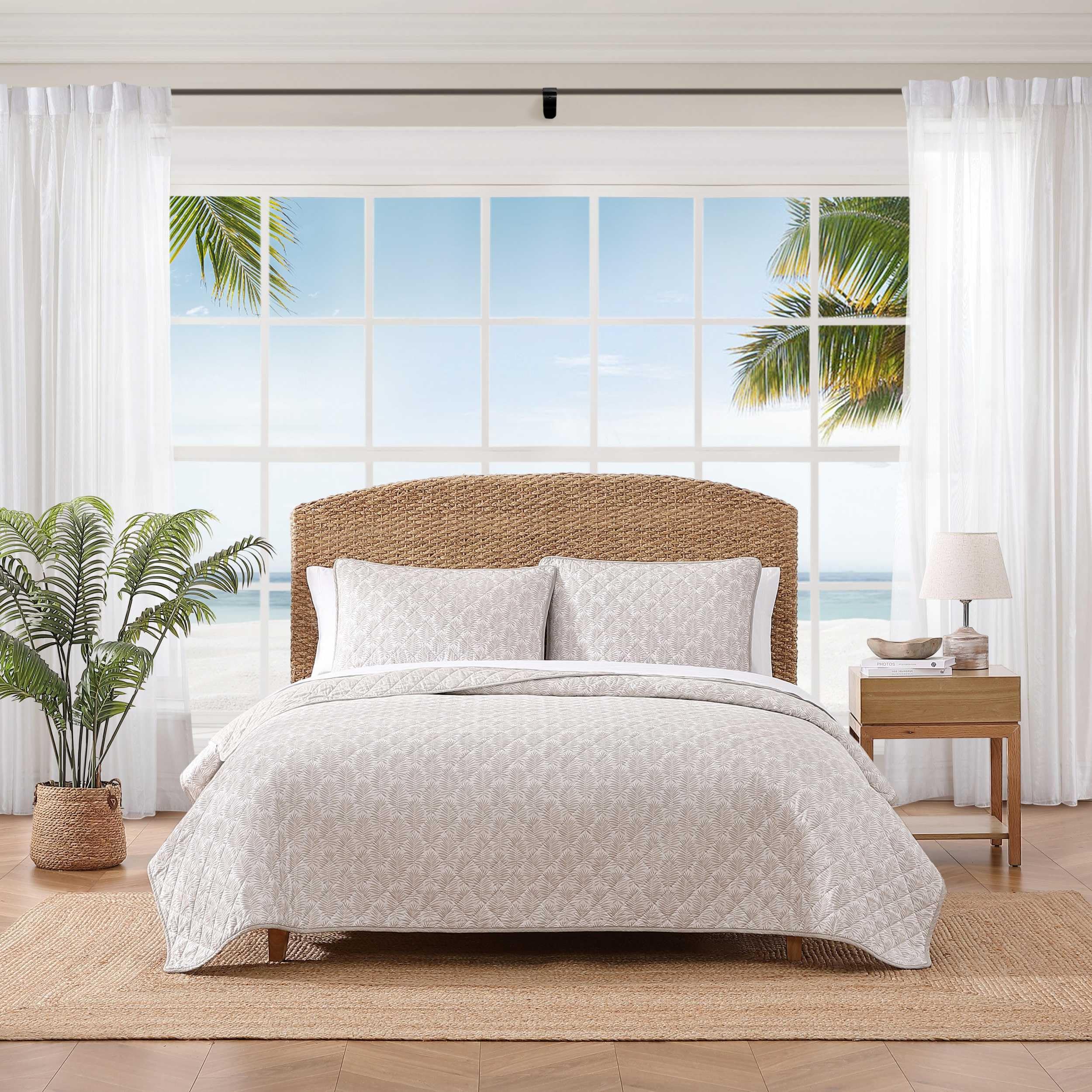 Literie Super Douce Tommy Bahama, parure double beige aux finitions haut de gamme